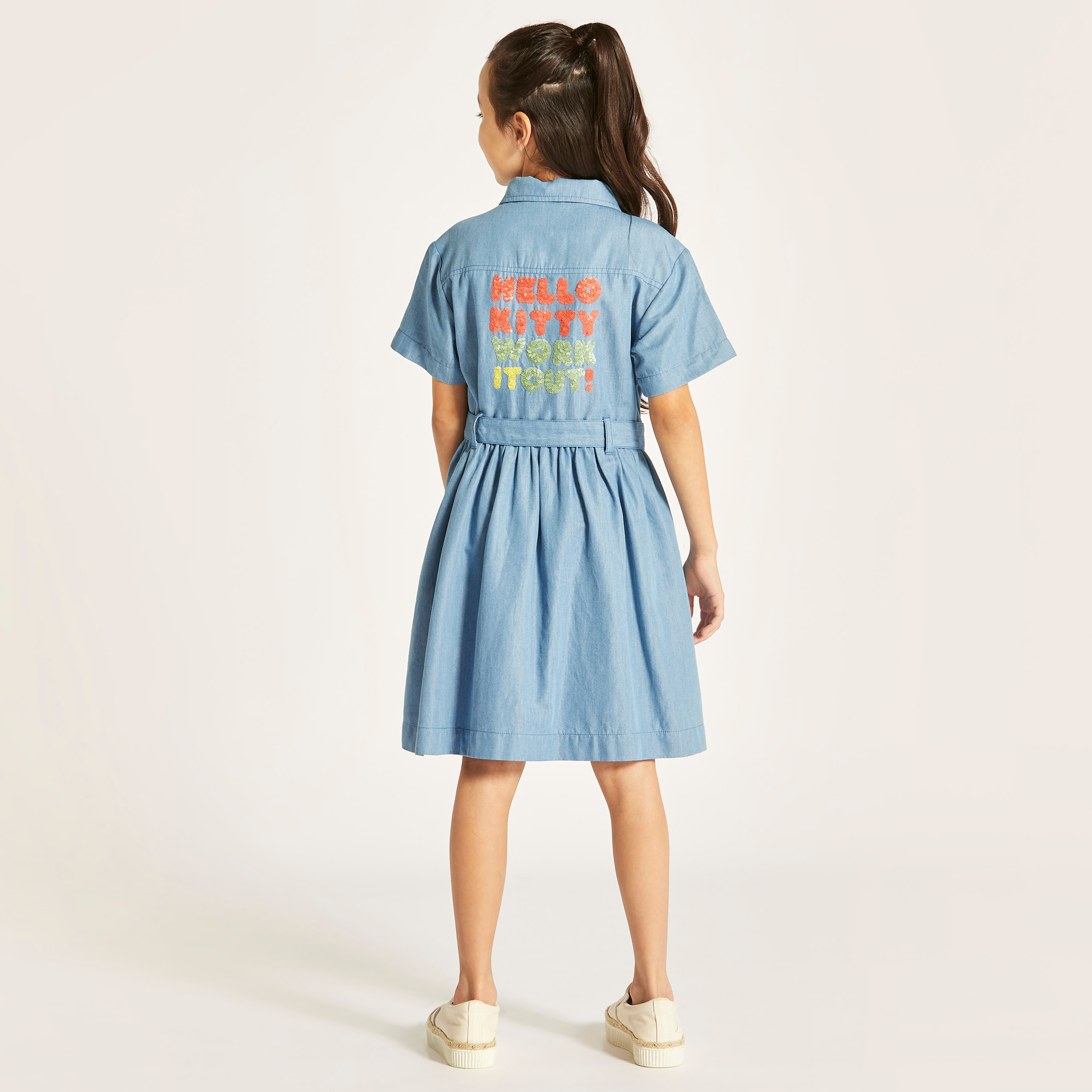 فستان قميص بحزام رباط وجيوب وطبعات هالو كيتي من سانريو-girls-clothing-dressesandjumpsuits-image-4