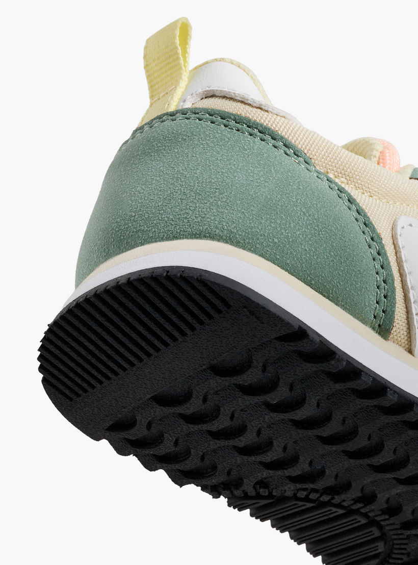 حذاء سنيكرز بشريط إغلاق لاصق للبنات من جونيورز-girls-shoes-sneakers-image-5