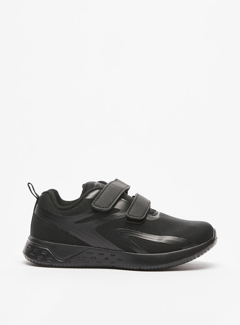 حذاء سنيكرز بطول الكاحل ونعل مبطّن وشريط إغلاق للأطفال من داش-boys-shoes-schoolshoes-image-3