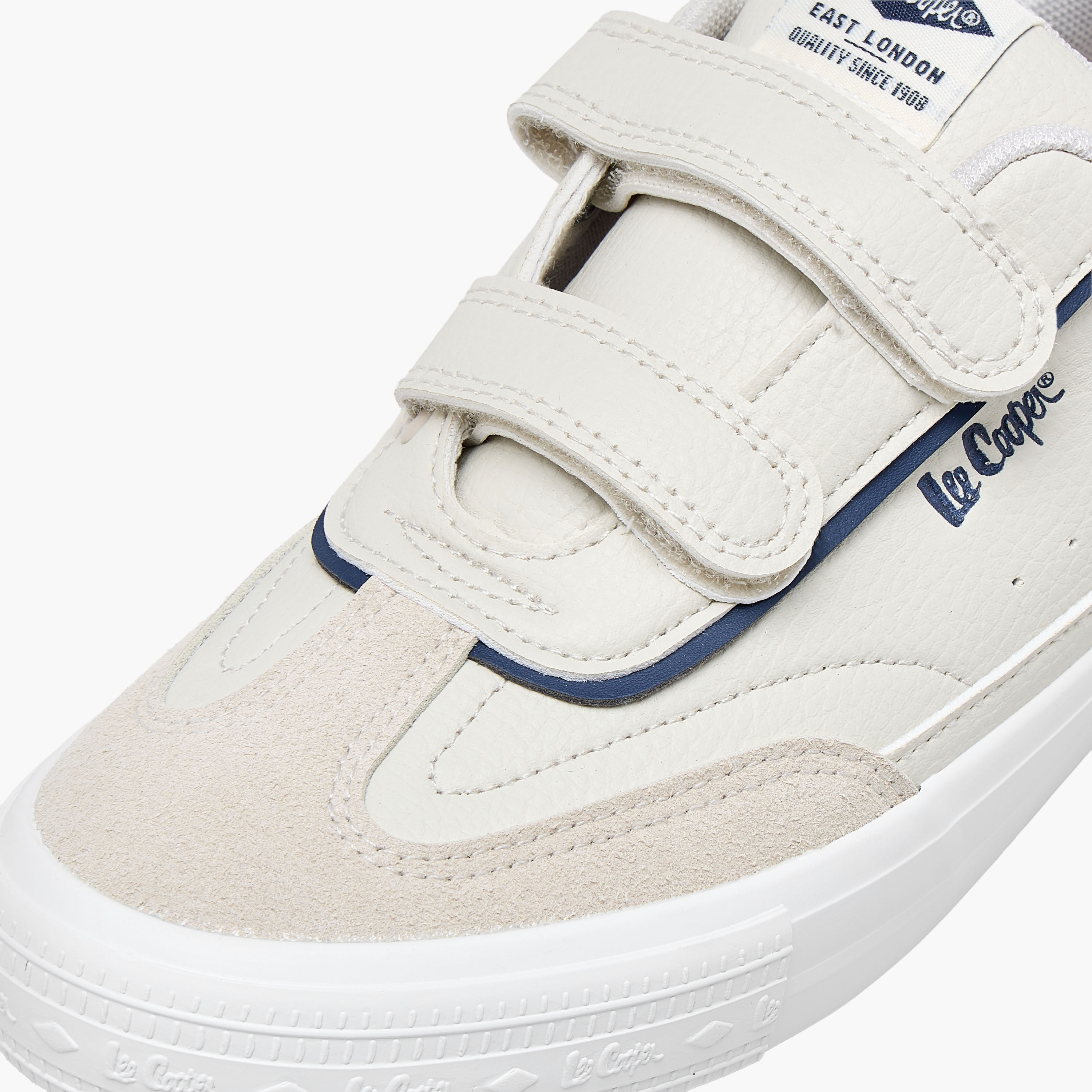 حذاء سنيكرز بطول الكاحل وشريط إغلاق لاصق للأولاد من لي كوبر-boys-shoes-sneakers-image-7