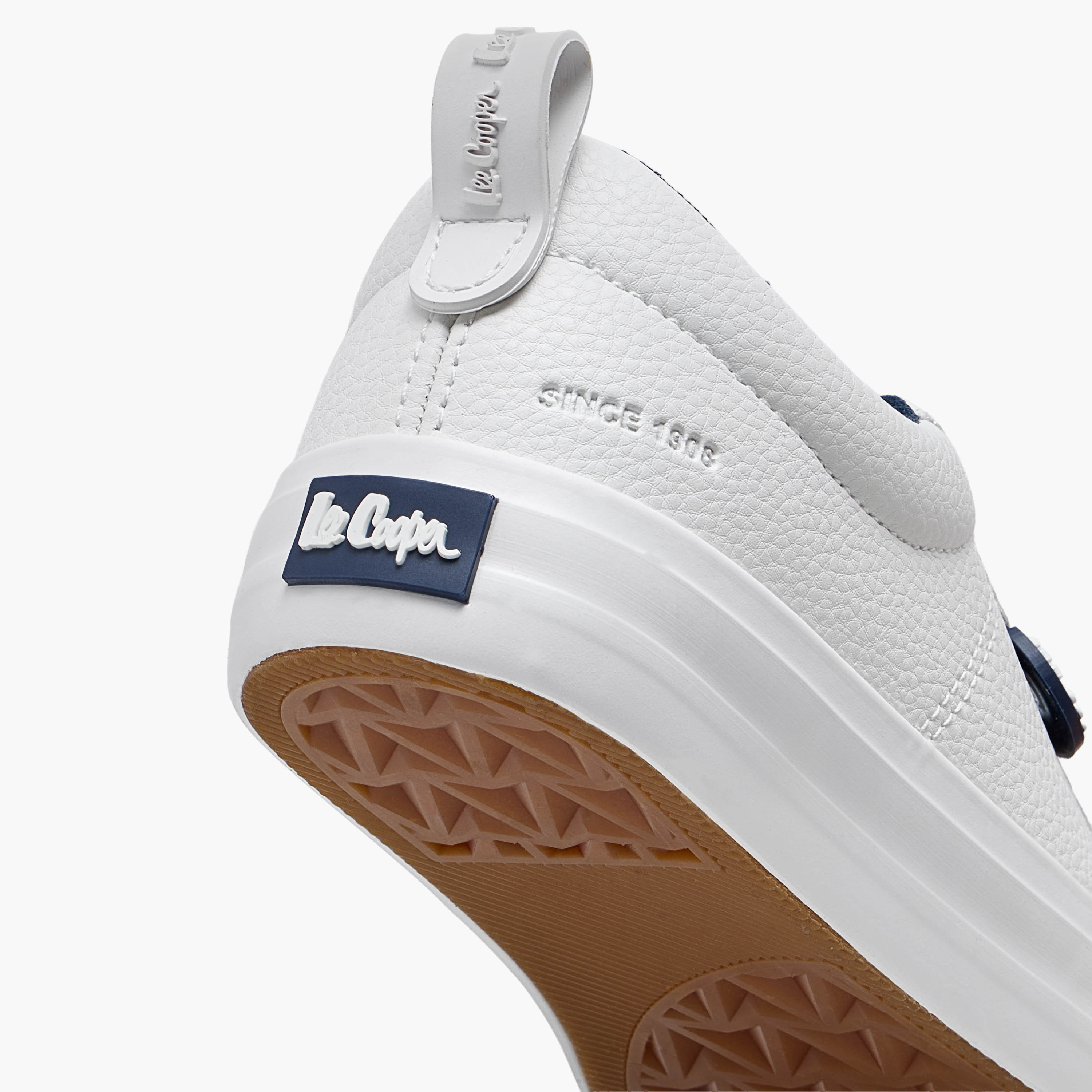 حذاء سنيكرز بطول الكاحل ورباط إغلاق للأولاد من لي كوبر-boys-shoes-sneakers-image-8