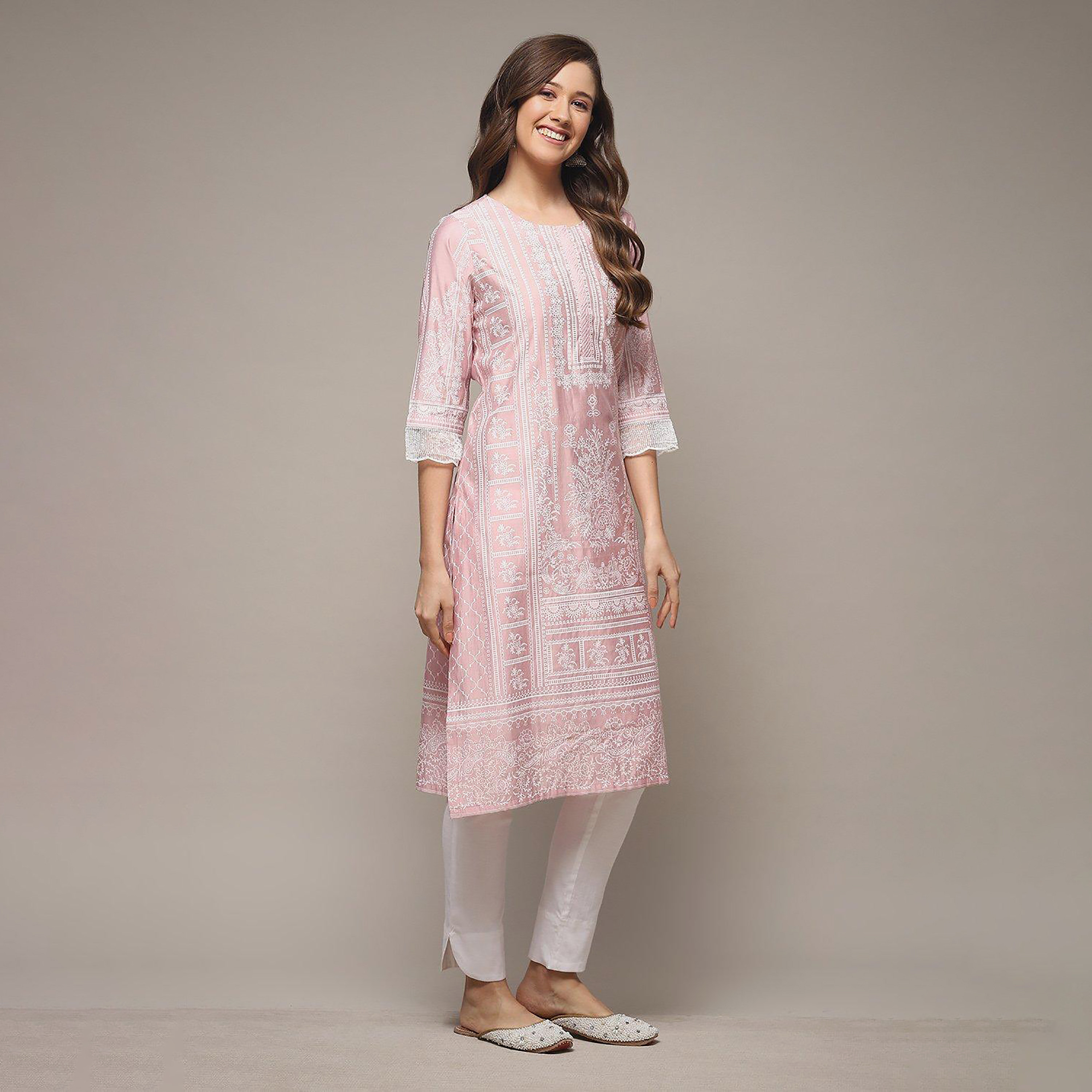 كورتا بيبا مستقيمة بياقة دائرية وطبعات مع مزين بشبكية على الأكمام-women-clothing-ethnicwear-dresses-image-4