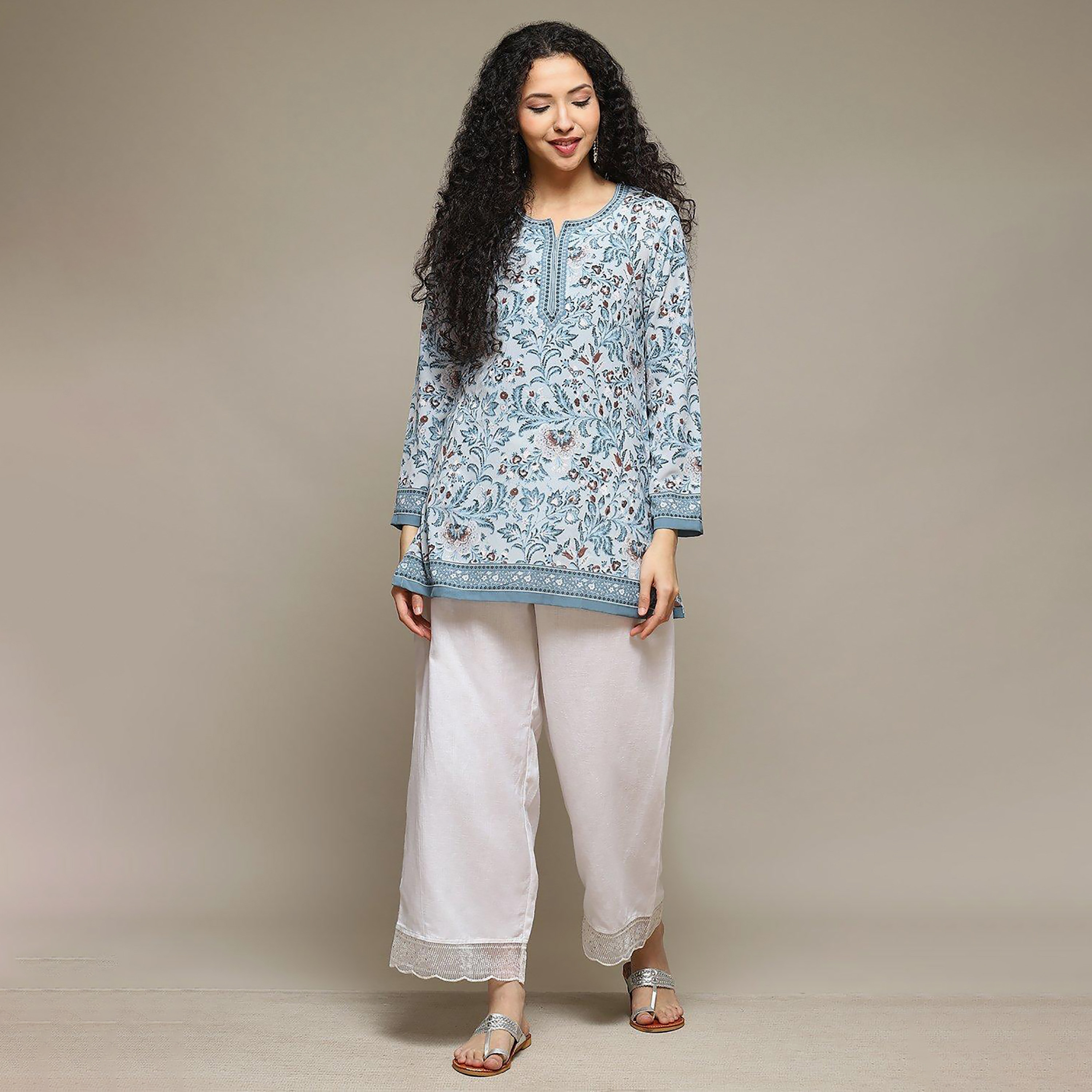 بيبا بالازو ذو متوسط الارتفاع سادة مع مزين بحاشية شبكية-women-clothing-ethnicwear-bottoms-palazzos-image-2