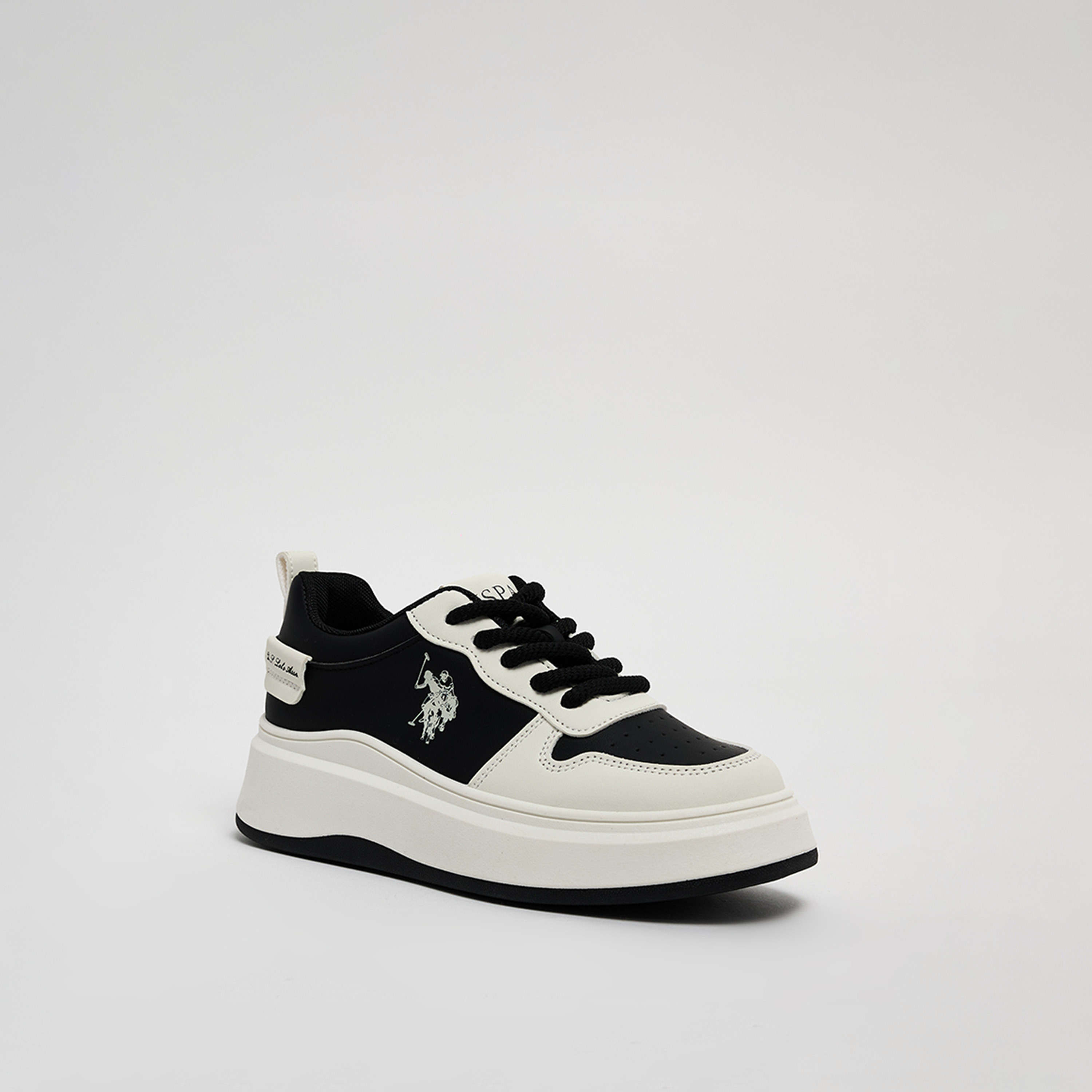 يو اس بولو اسن- حذاء رياضي برباط كاحل منخفض للنساء  | CHAPPY GLB WMN-women-shoes-sneakers-image-16