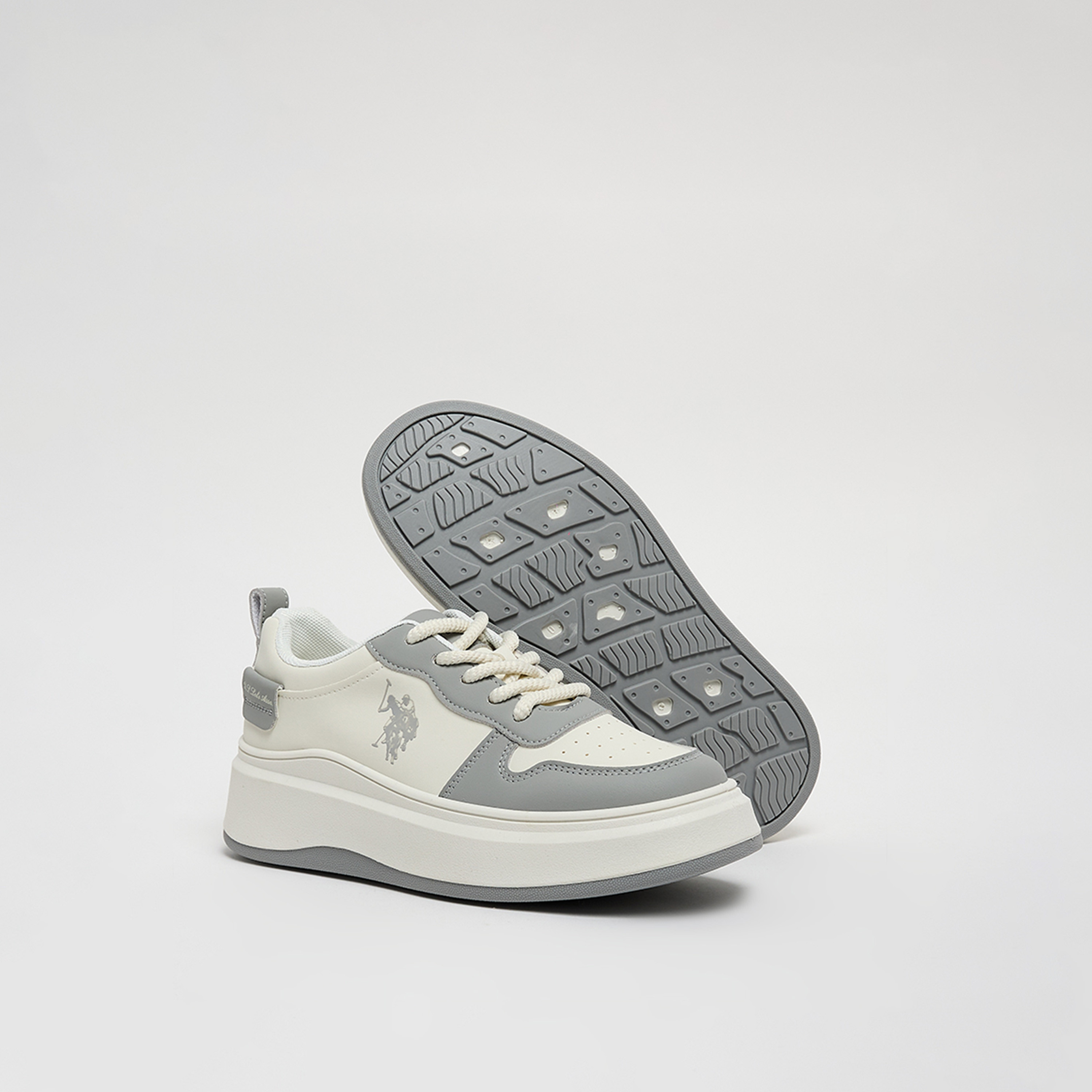 يو اس بولو اسن- حذاء رياضي برباط كاحل منخفض للنساء  | CHAPPY GLB WMN-women-shoes-sneakers-image-13