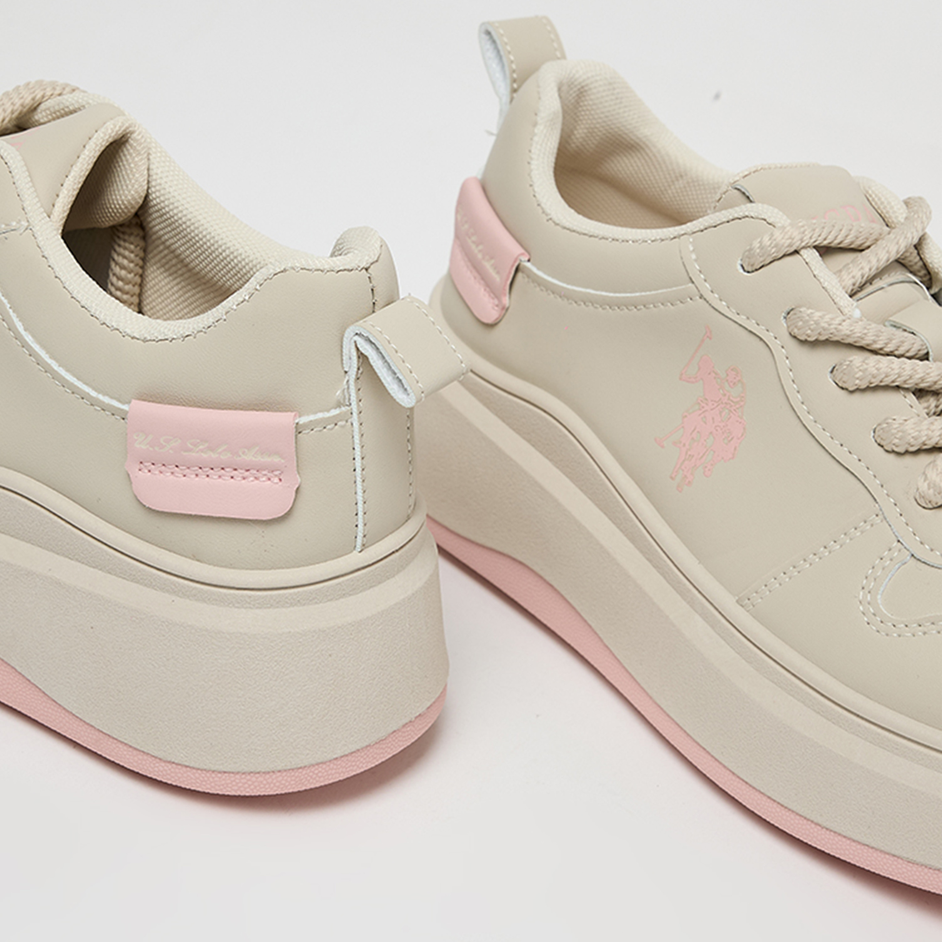 يو اس بولو اسن- حذاء رياضي برباط كاحل منخفض للنساء  | CHAPPY GLB WMN-women-shoes-sneakers-image-2