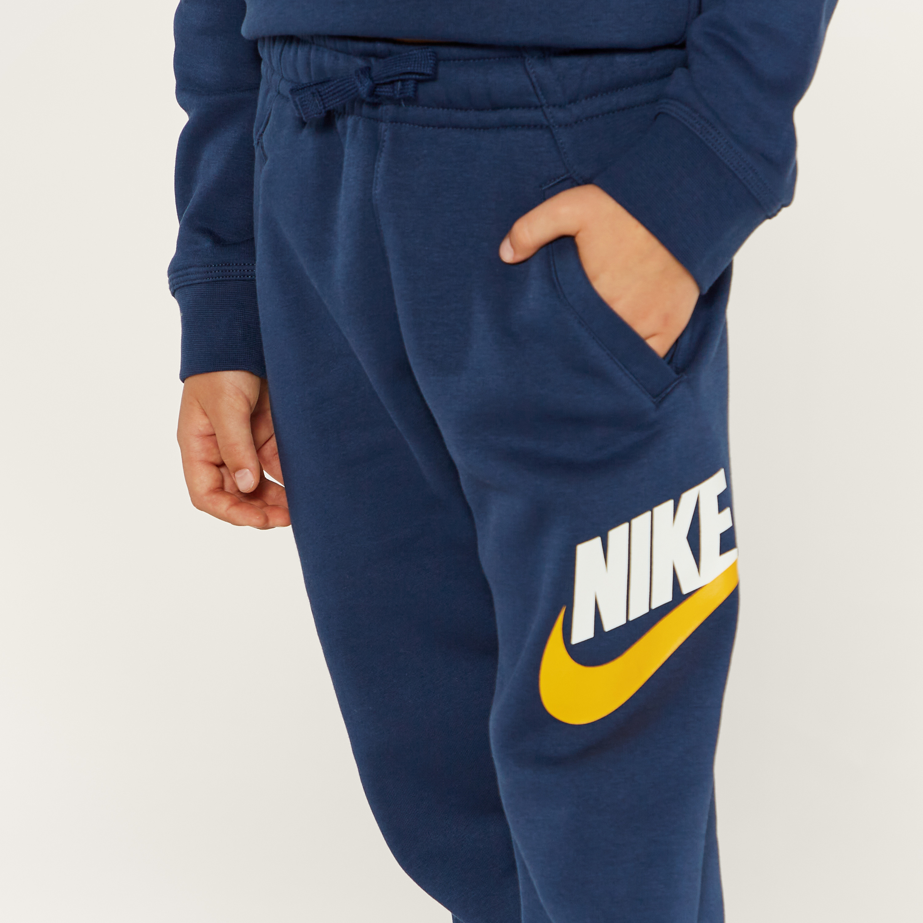 Nike Logo Print Joggers with Drawstring Closure and Pockets