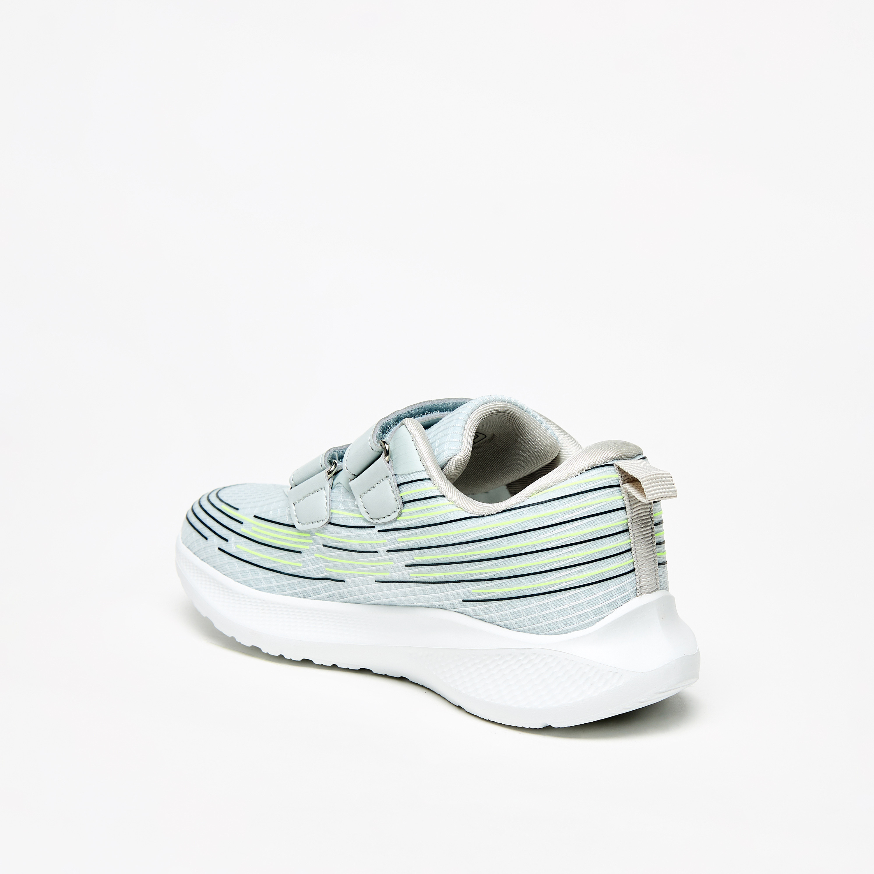 حذاء رياضي بشريط إغلاق لاصق وتفاصيل شعار للأولاد من كابا-sports-boys-shoes-image-7