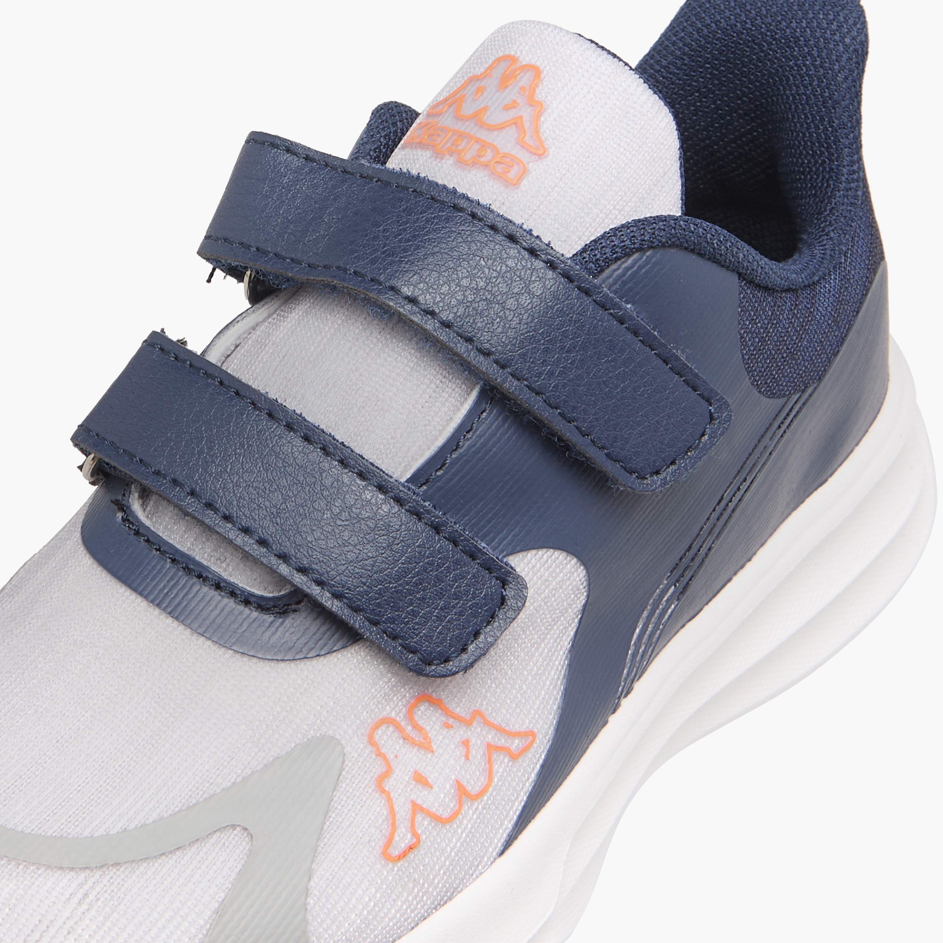 حذاء رياضي بشريط إغلاق لاصق ولسان سحب للأطفال من كابا-sports-boys-shoes-image-4