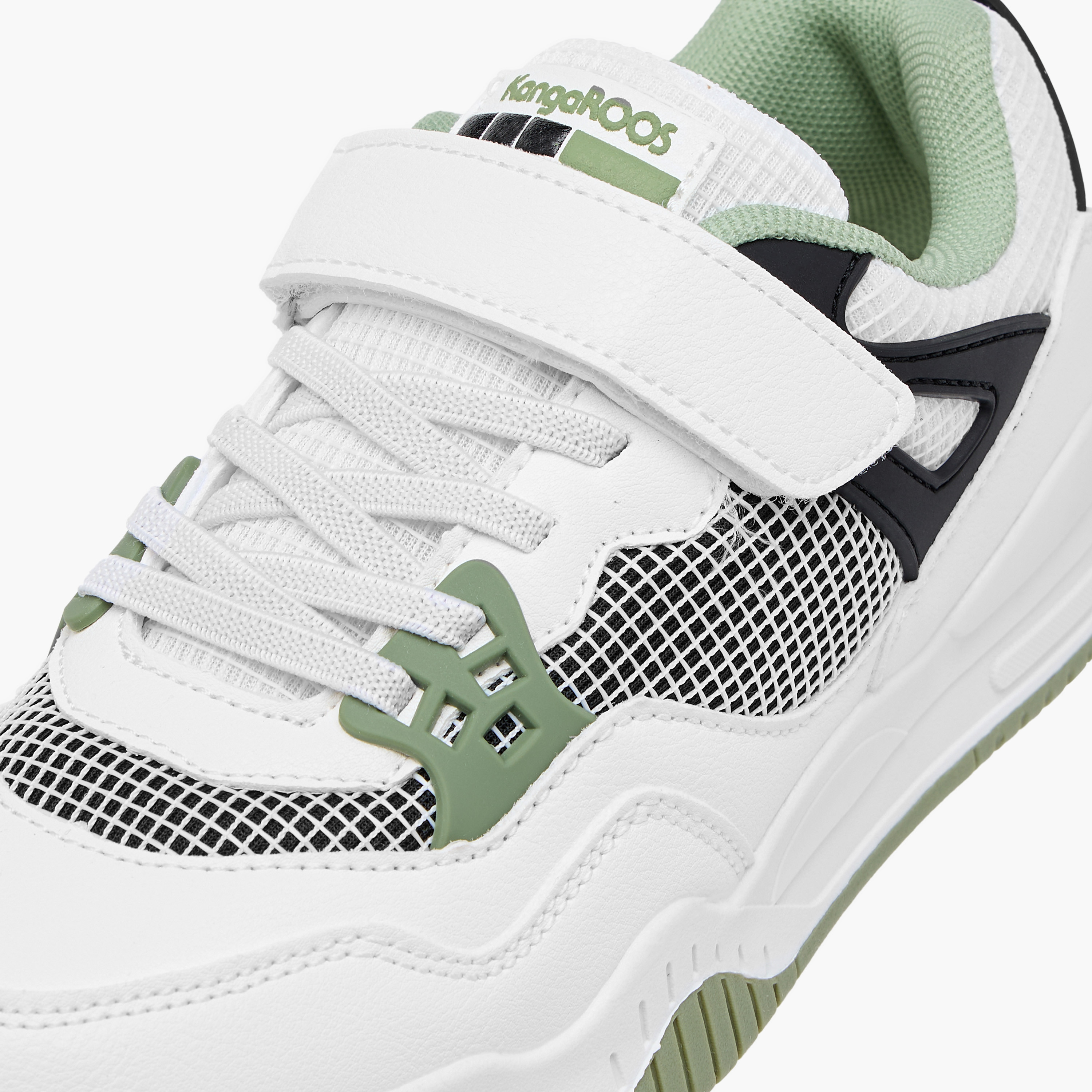 حذاء سنيكرز بألواح وشريط إغلاق للأولاد من كانجاروس-boys-shoes-sneakers-image-2