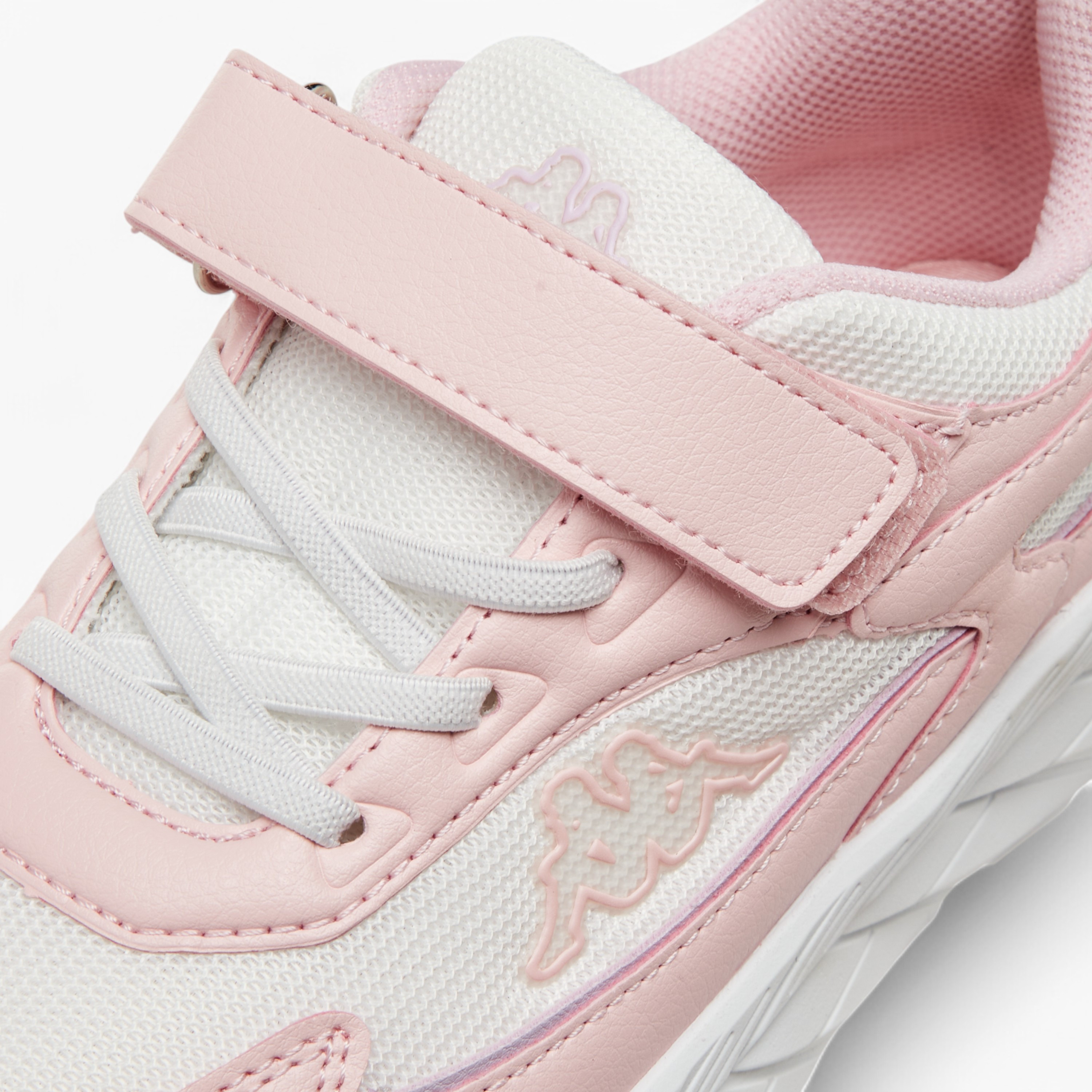 حذاء مشي بشريط لاصق وتفاصيل الشعار للبنات من كابا-girls-shoes-sneakers-image-4
