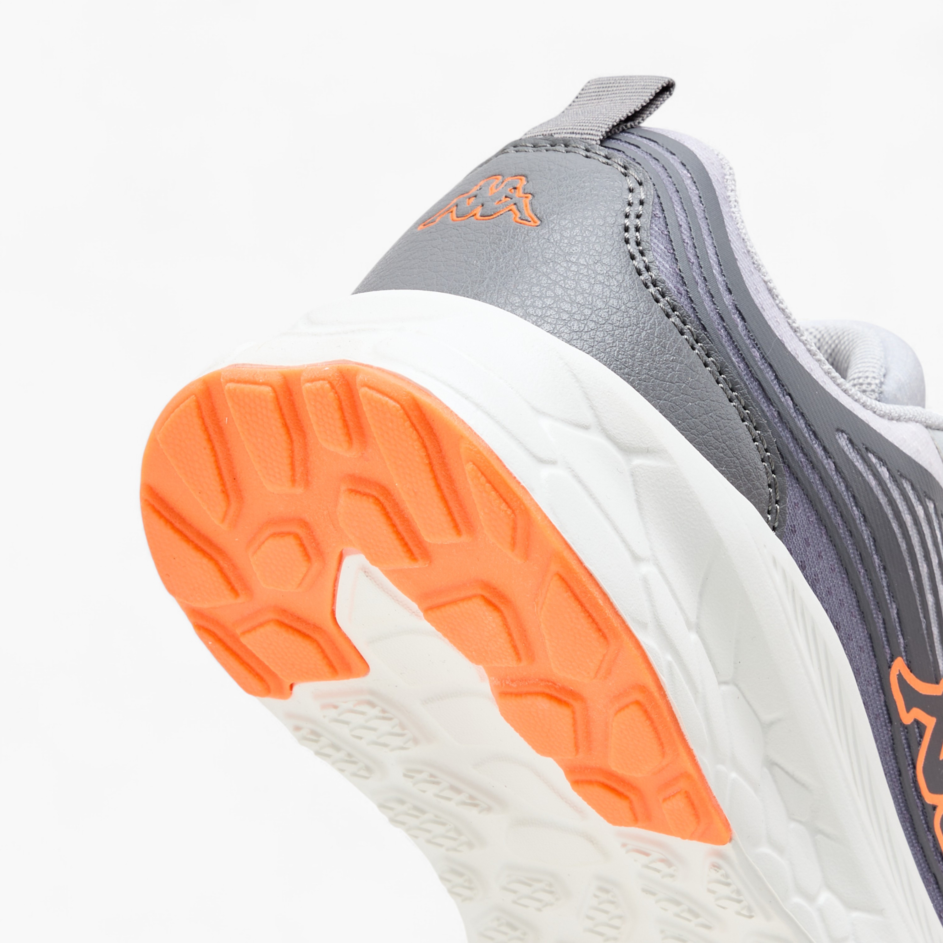 حذاء مشي بنعل مبطّن وشريط إغلاق للأطفال من كابا-boys-shoes-sneakers-image-1