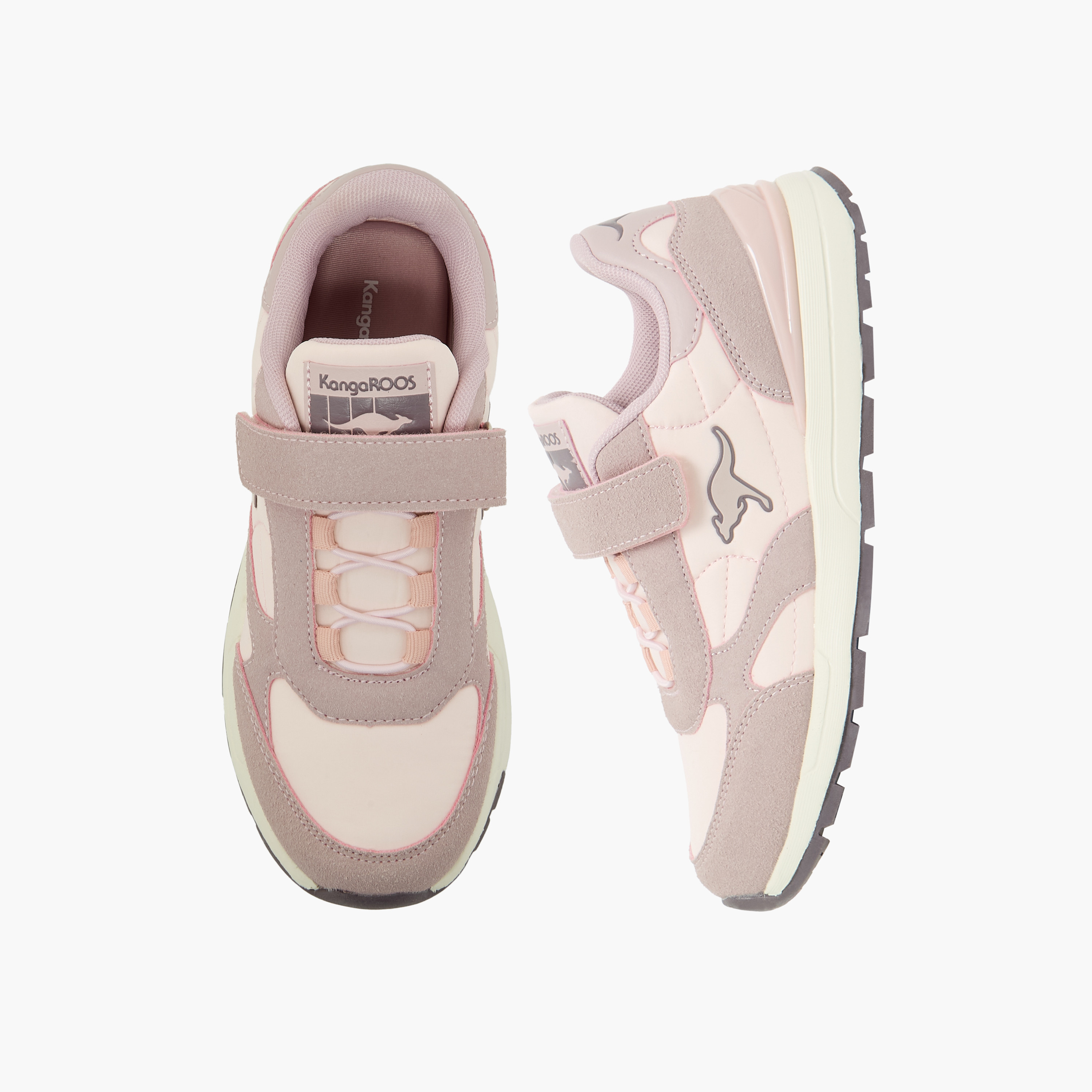 حذاء رياضي مخطط بشريط إغلاق لاصق للبنات من كانغاروز-girls-shoes-sneakers-image-1