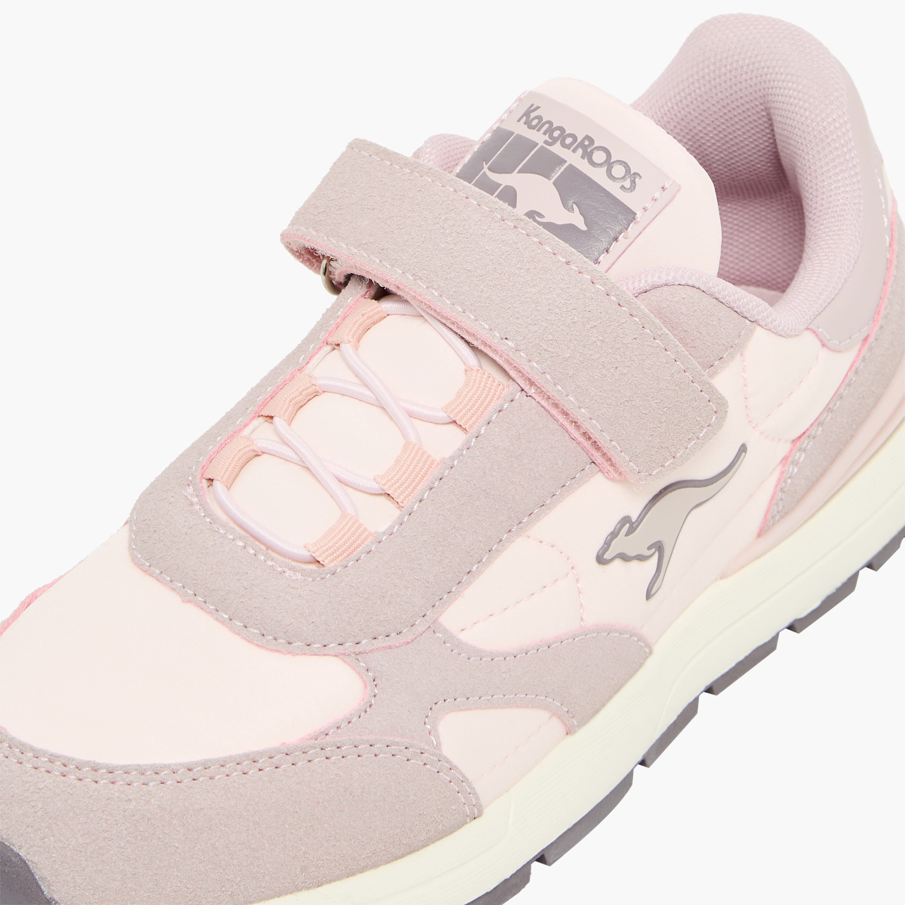 حذاء رياضي مخطط بشريط إغلاق لاصق للبنات من كانغاروز-girls-shoes-sneakers-image-7