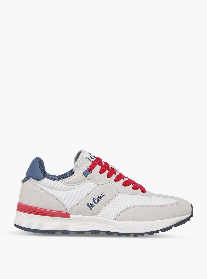 حذاء سنيكرز برباط إغلاق وبتفاصيل شعار للنساء من لي كوبر-women-shoes-sneakers-image-4
