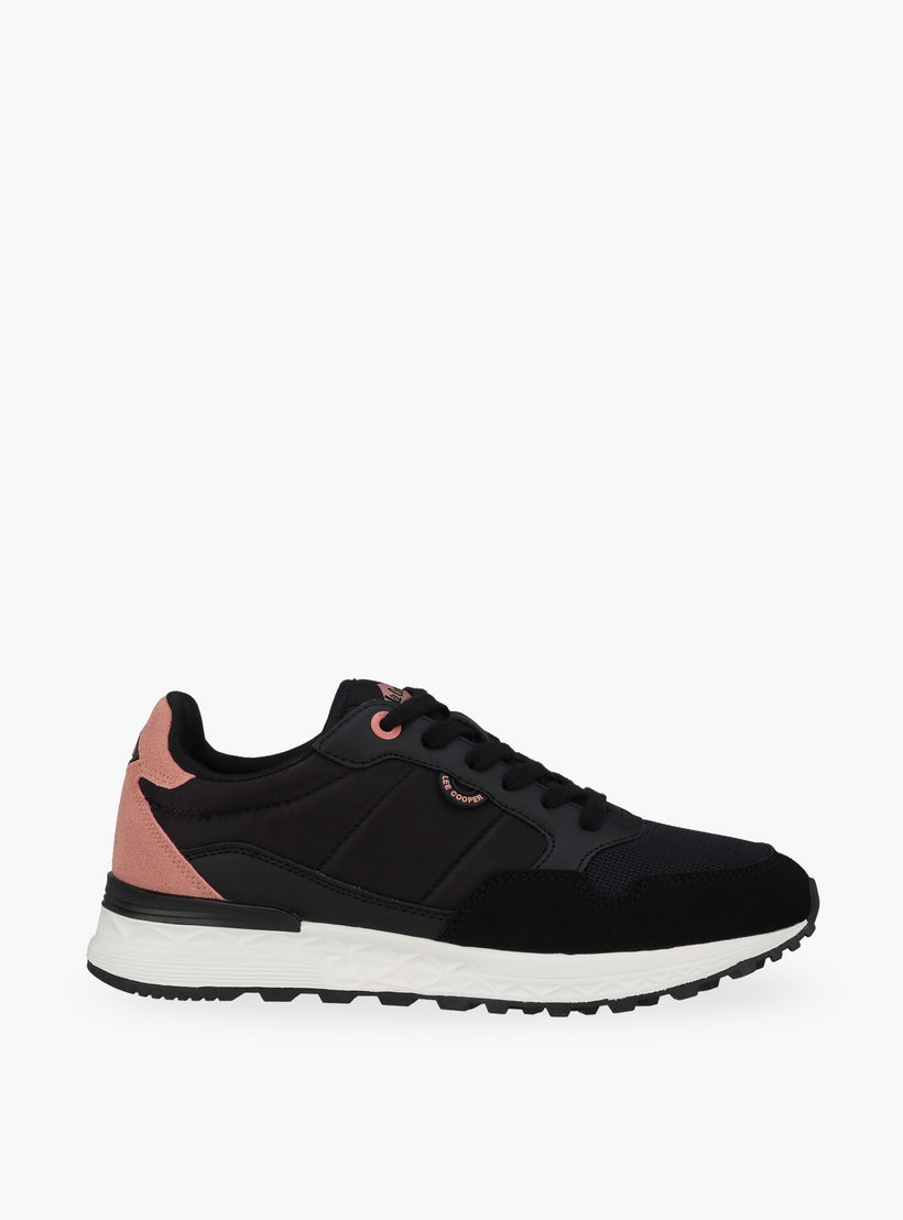 حذاء سنيكرز برباط إغلاق للنساء من لي كوبر-women-shoes-sneakers-image-3