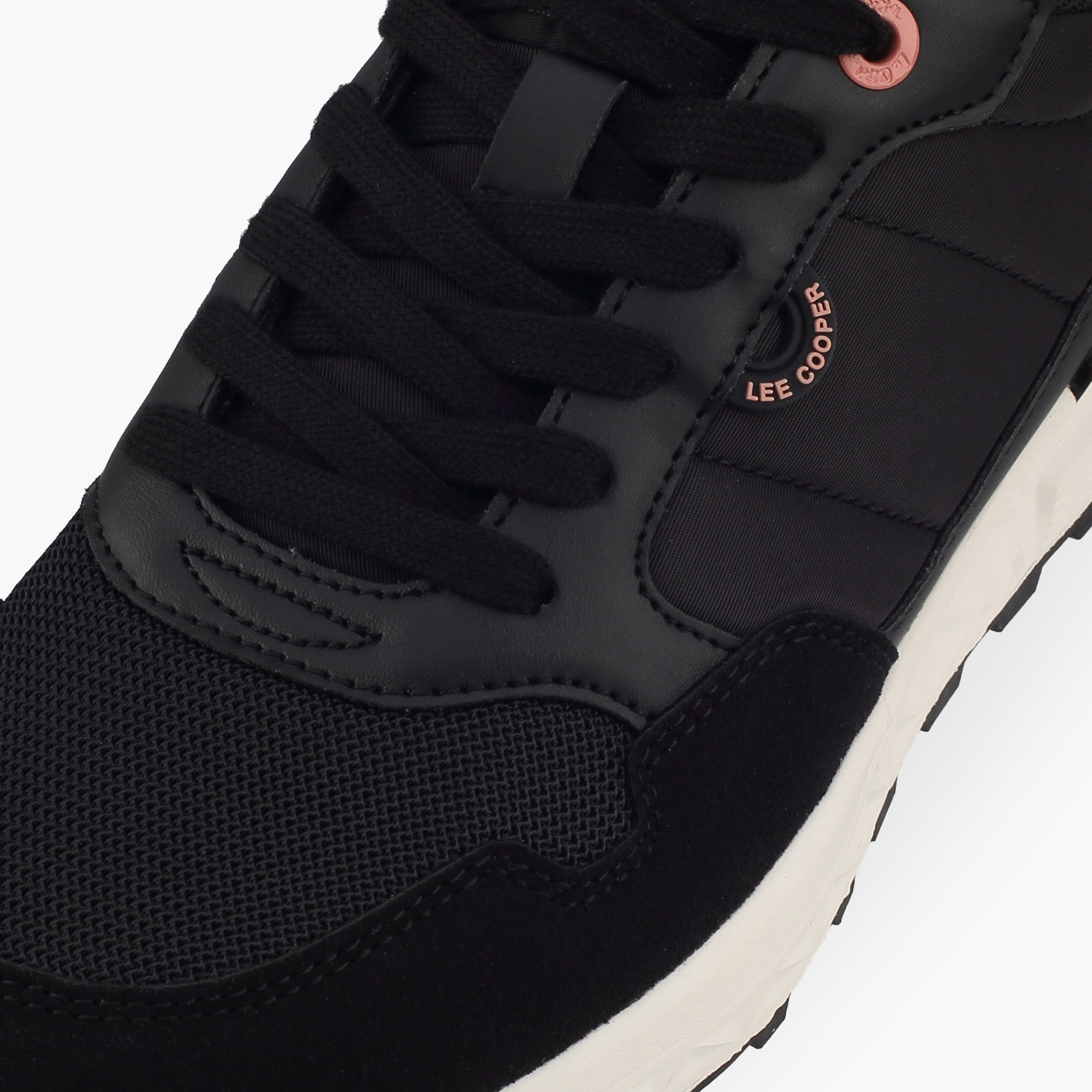 حذاء سنيكرز برباط إغلاق للنساء من لي كوبر-women-shoes-sneakers-image-4