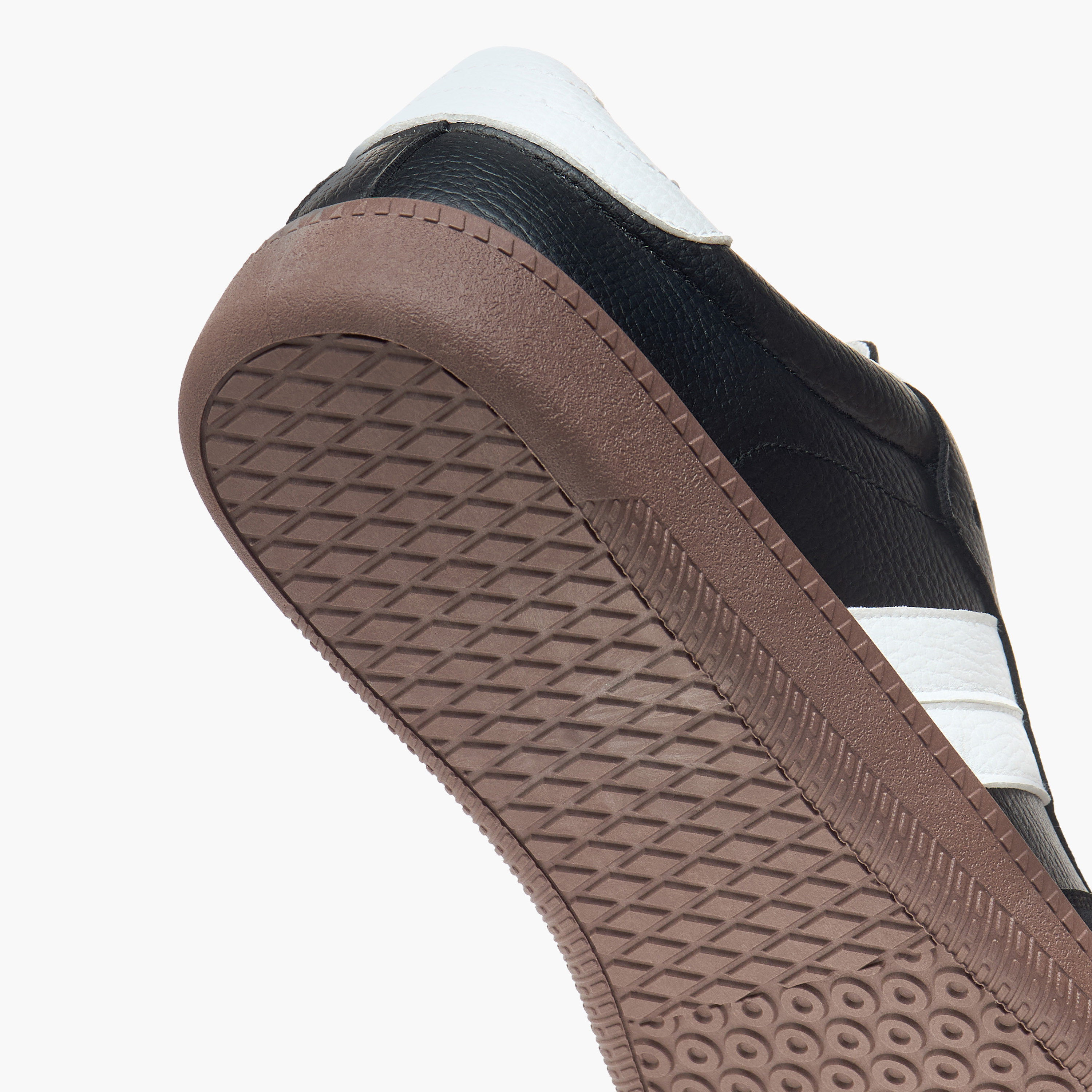 حذاء سنيكرز برباط من داش-men-shoes-sneakers-image-5