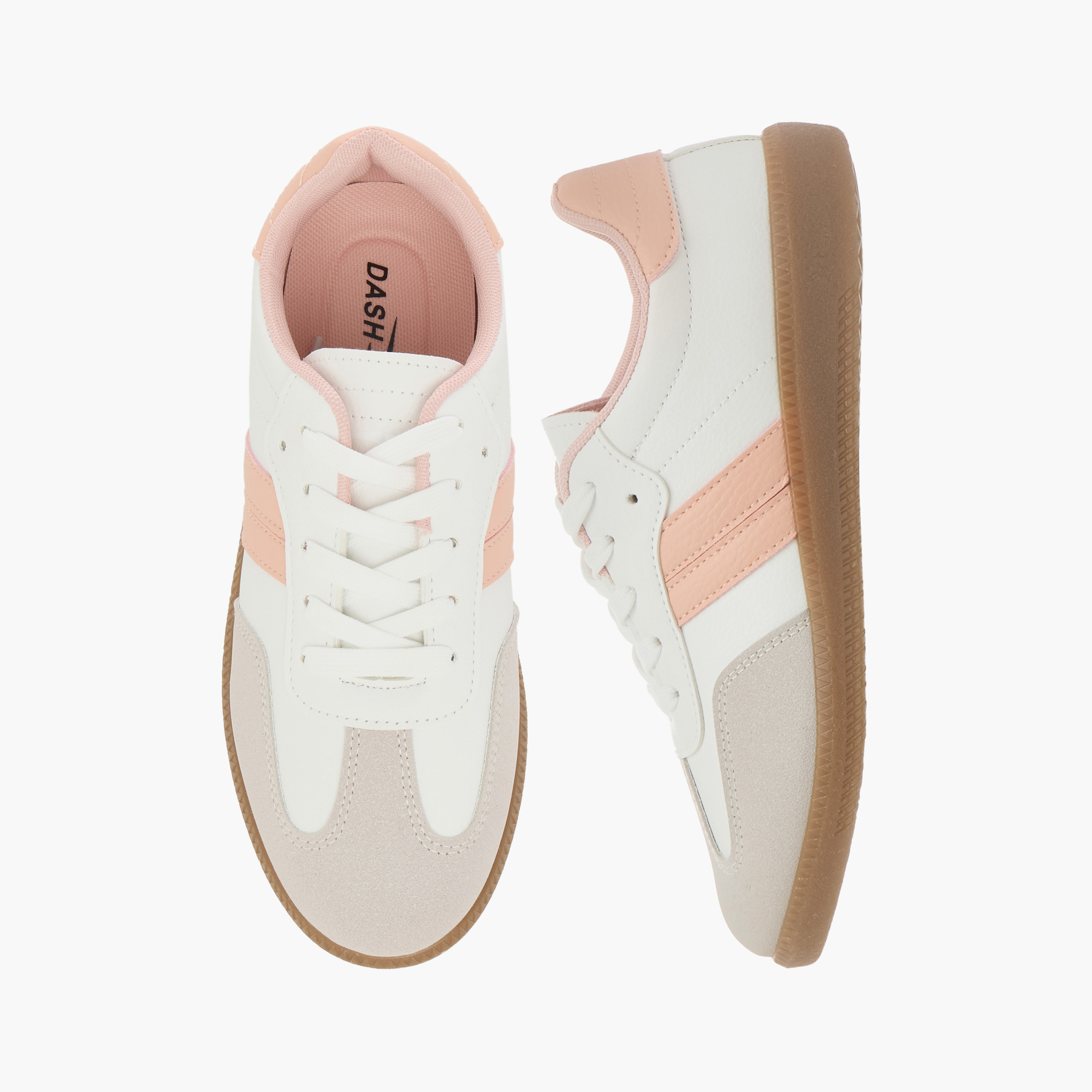 حذاء سنيكرز بألواح وكاحل منخفض ورباط إغلاق من داش-women-shoes-sneakers-image-1