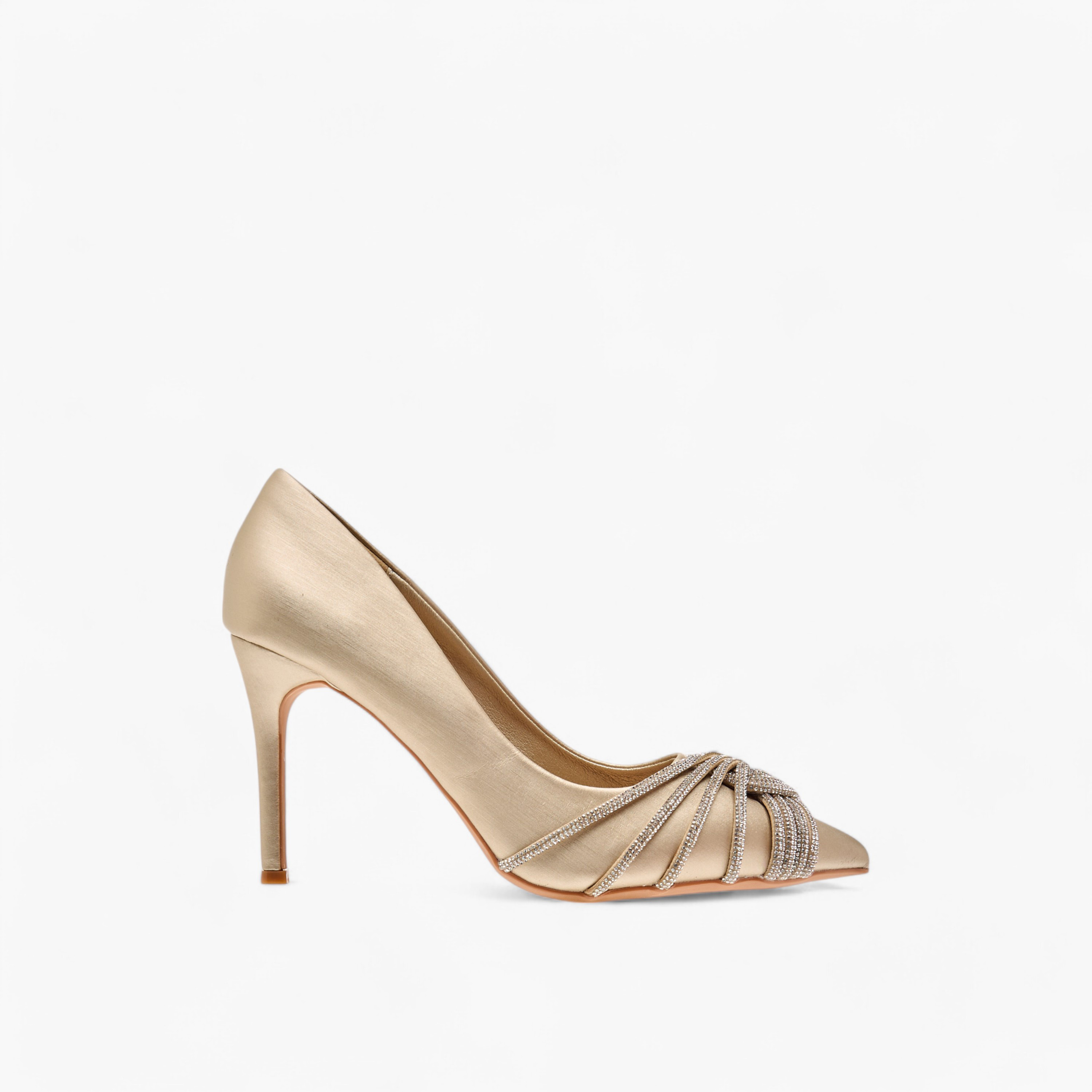 حذاء كلاسيكي مزيّن سهل الارتداء بكعب ستيليتو من فلورا بيلا-women-shoes-heels-image-3