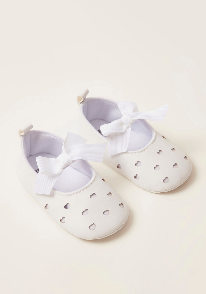 Juniors Heart Cut Detail Baby Shoes with Bow Applique-Booties-image-1