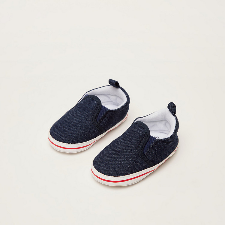 Juniors Textured Slip-On Shoes
