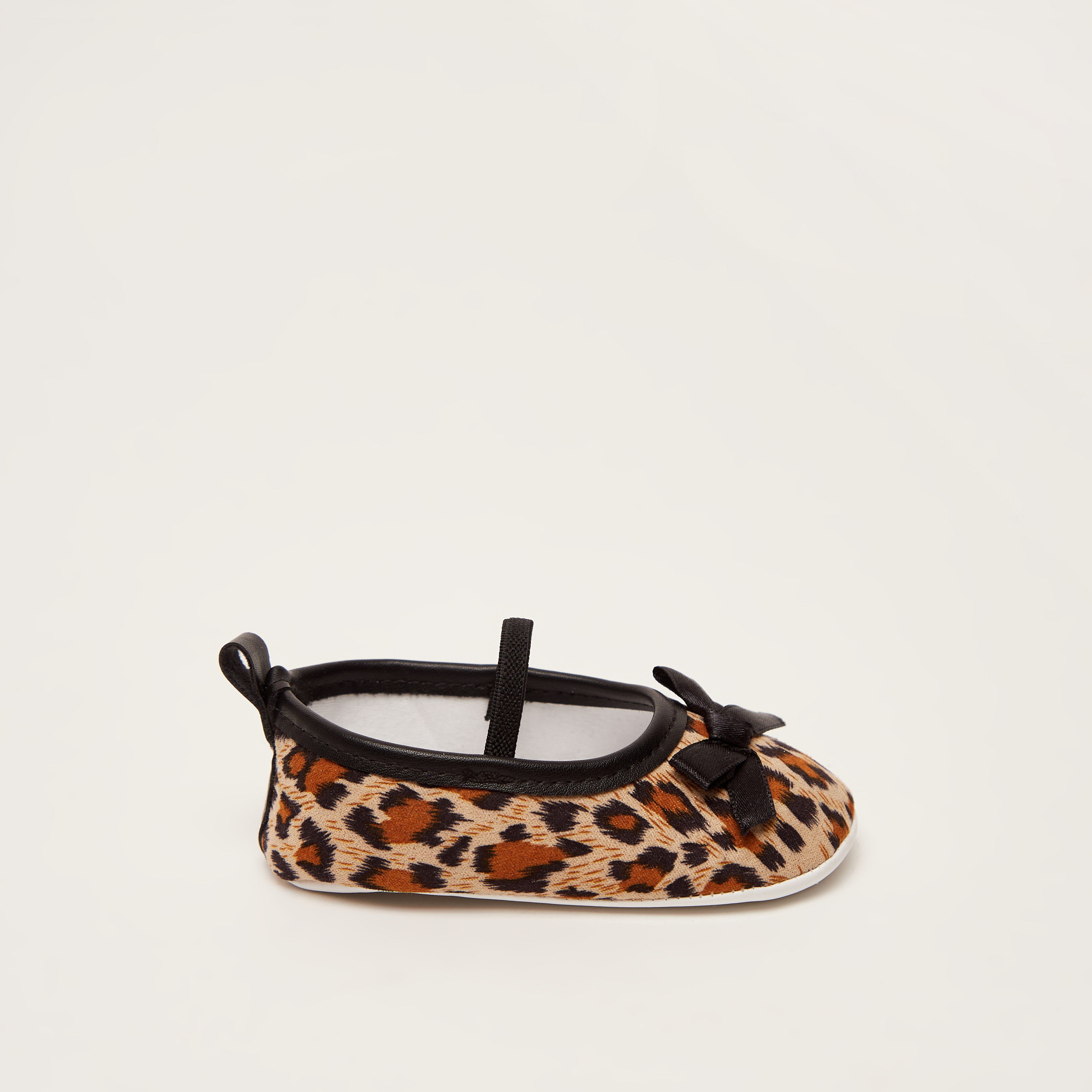 Juniors Printed Slip-On Shoes with Bow Applique-baby-girls-shoes-booties-image-3