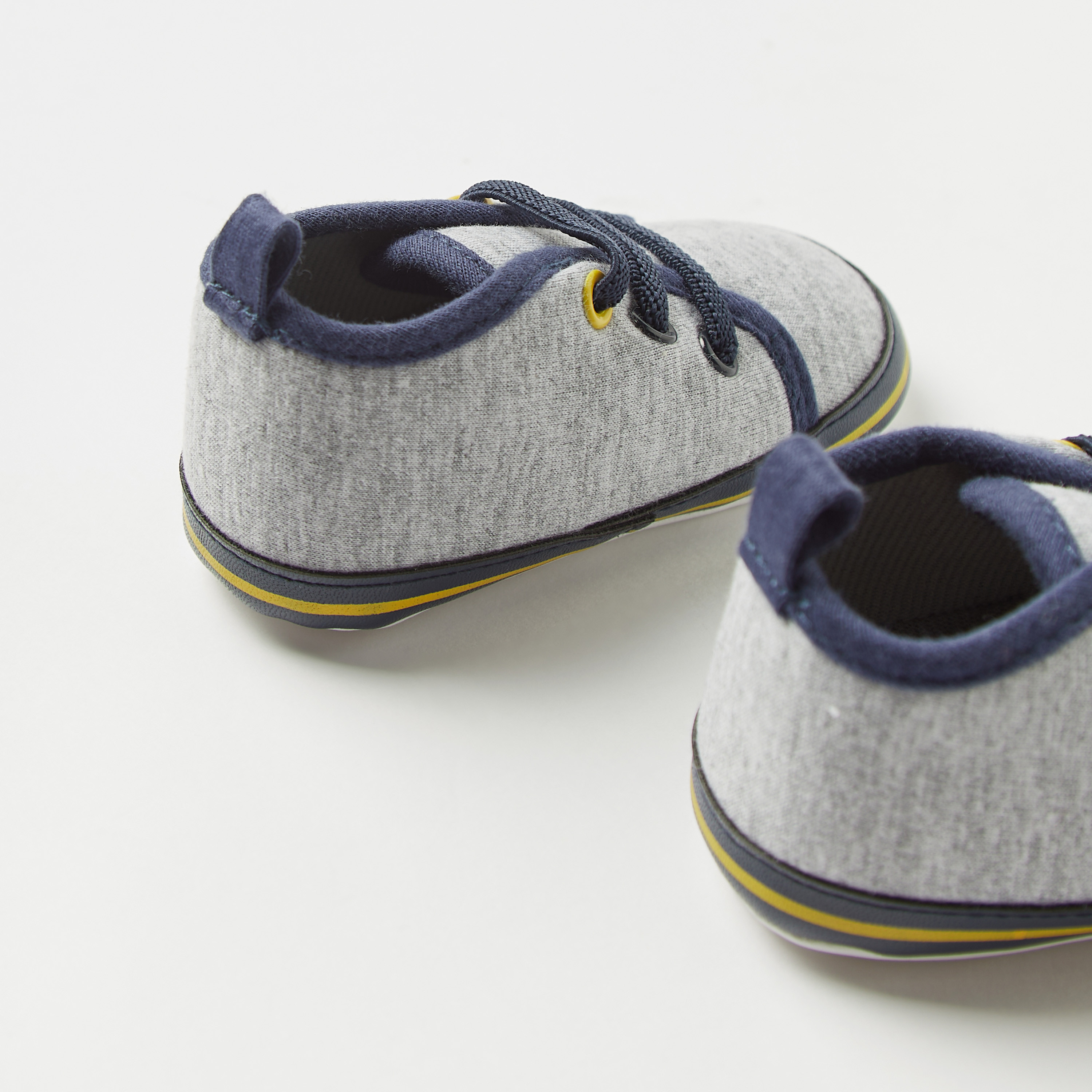 Baby cloth hot sale shoes