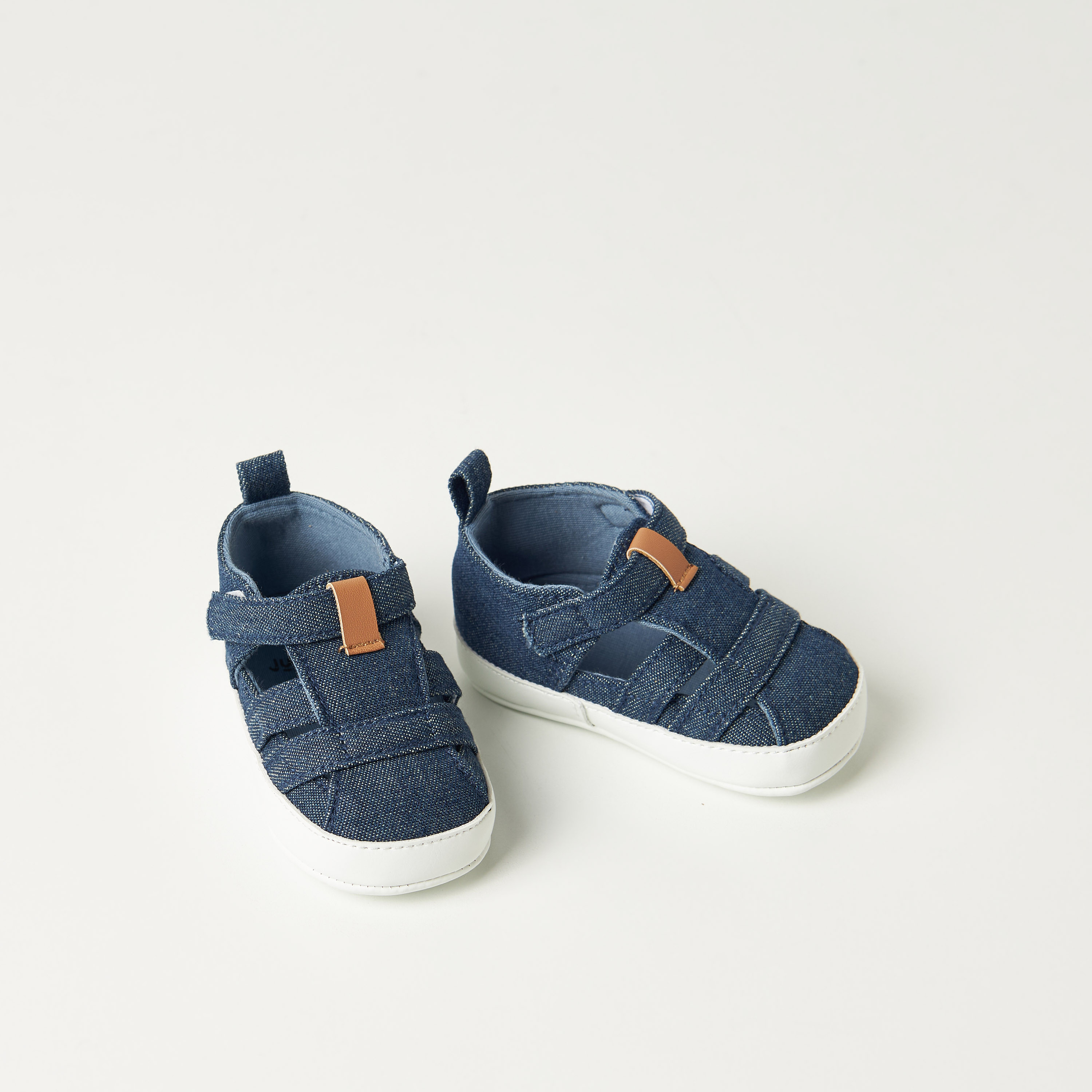بوت بارز الملمس بشريط إغلاق لاصق من جونيورز-baby-boys-shoes-closedshoes-image-5