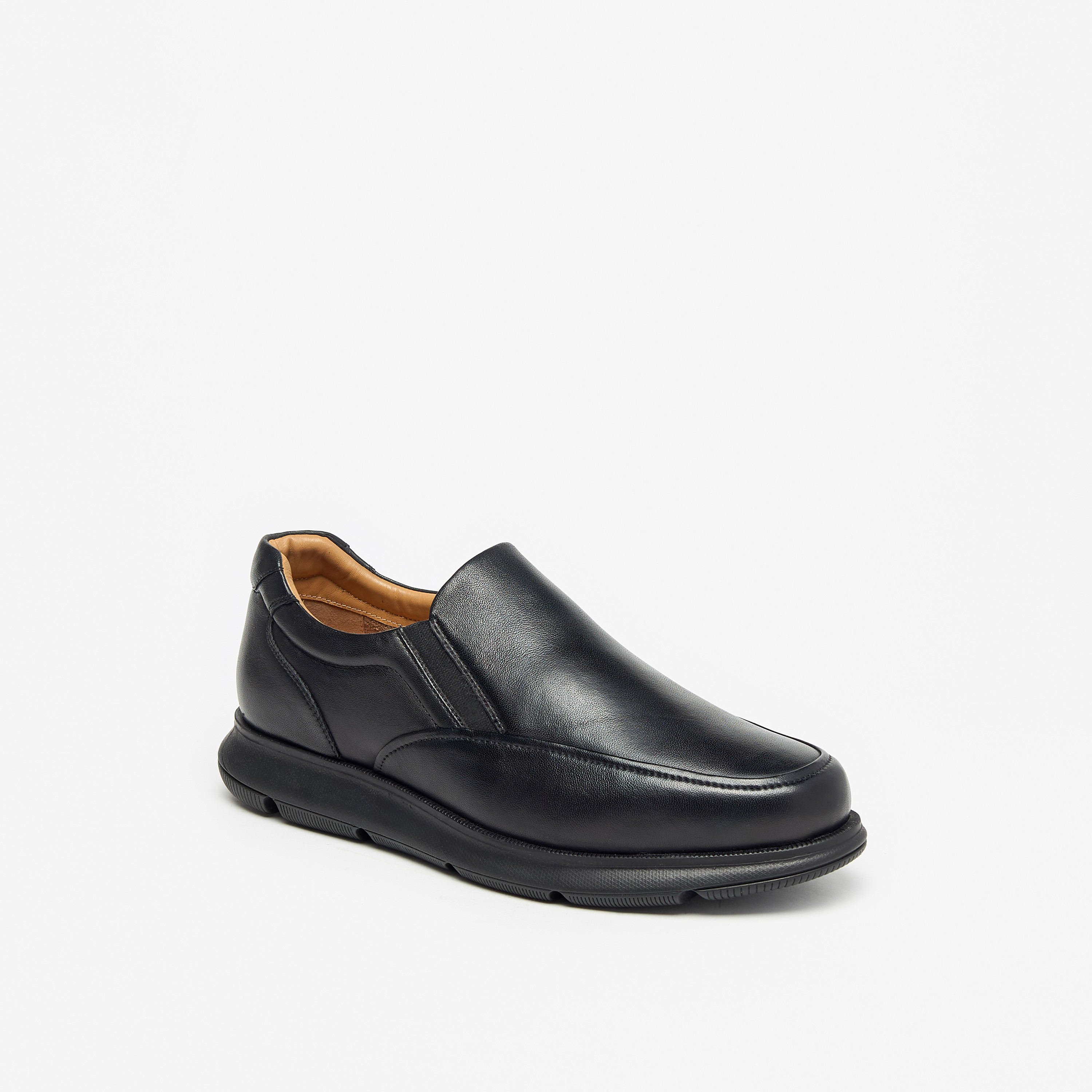 حذاء خفيف جلد سادة سهل الارتداء من لو كونفورت -men-shoes-formalshoes-image-1