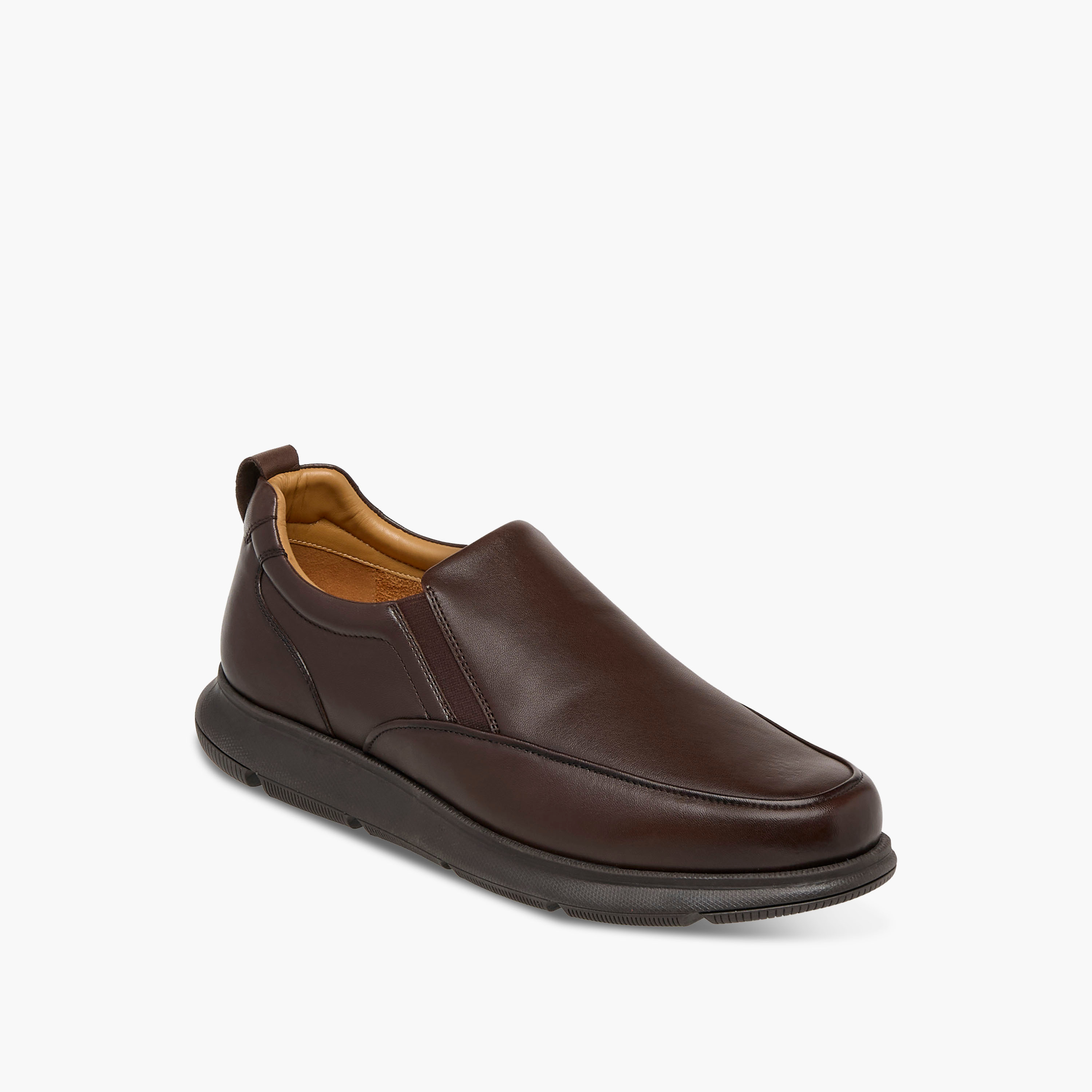 Le Confort Solid Slip-On Loafers-men-shoes-formalshoes-image-2