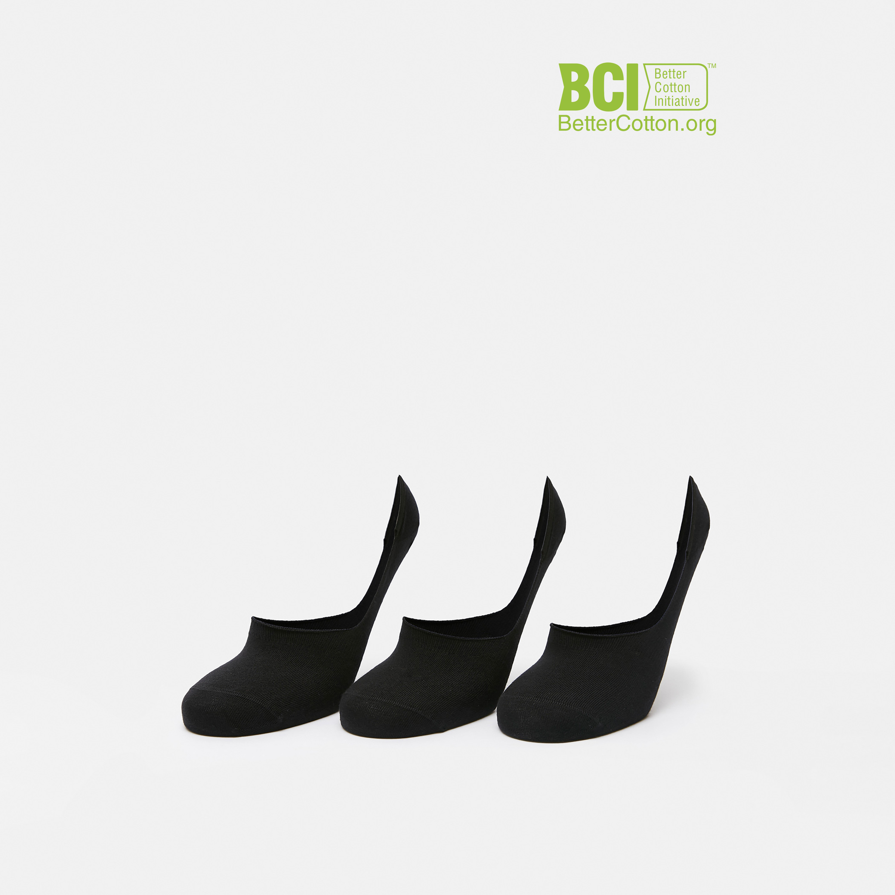 طقم جوارب 3 أزواج سادة غير مرئية من شومارت-men-socks-image-1