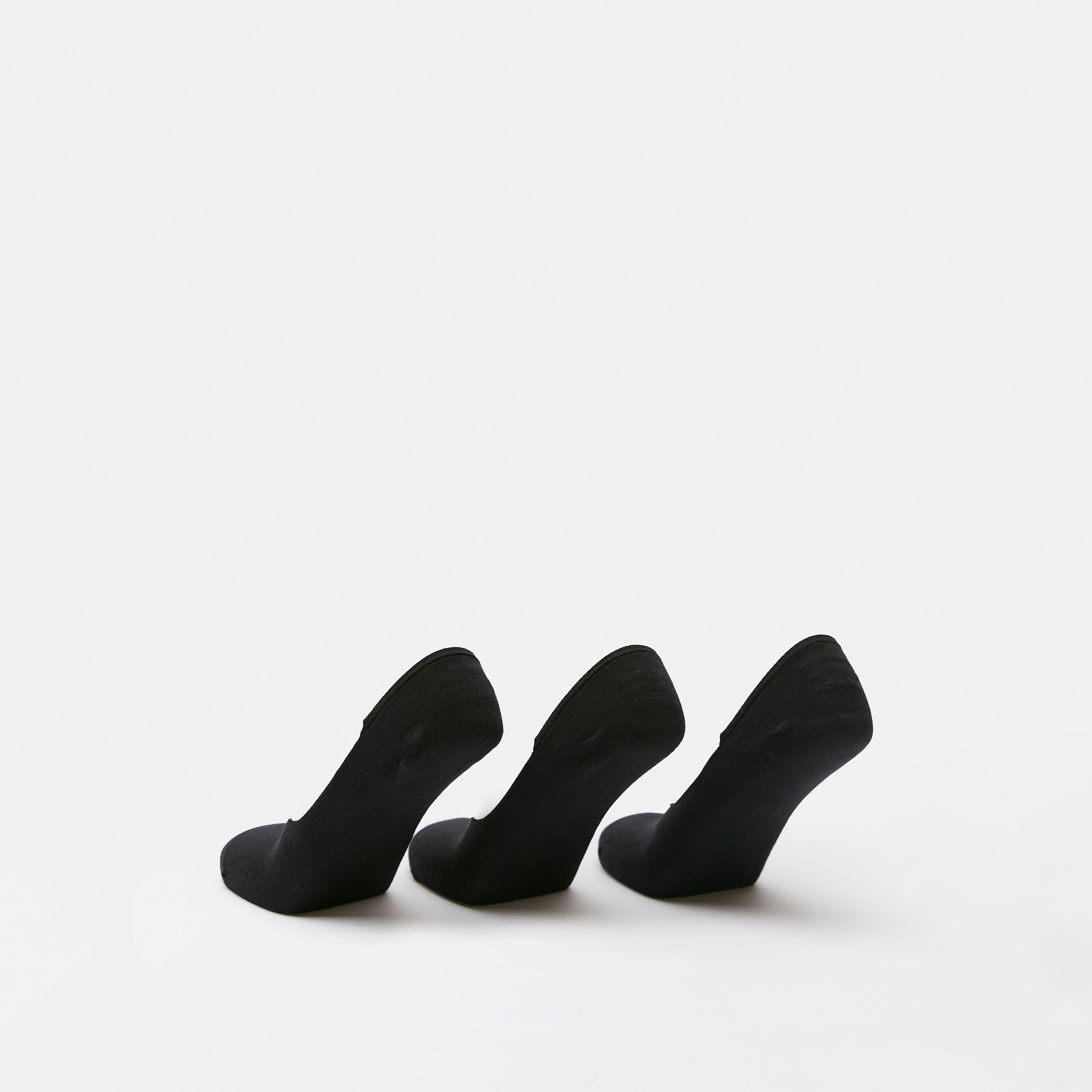 طقم جوارب 3 أزواج سادة غير مرئية من شومارت-men-socks-image-3