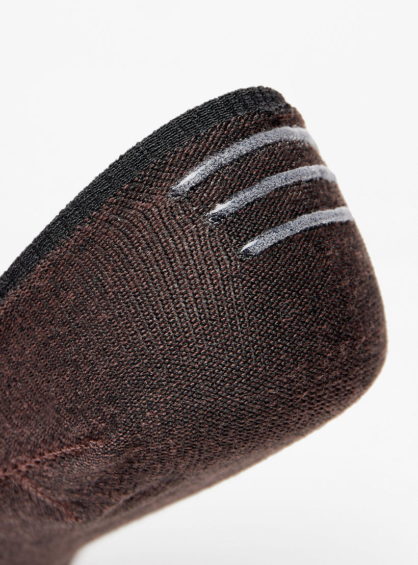 طقم جوارب 3 أزواج سادة غير مرئية من دوتشيني-men-socks-image-5