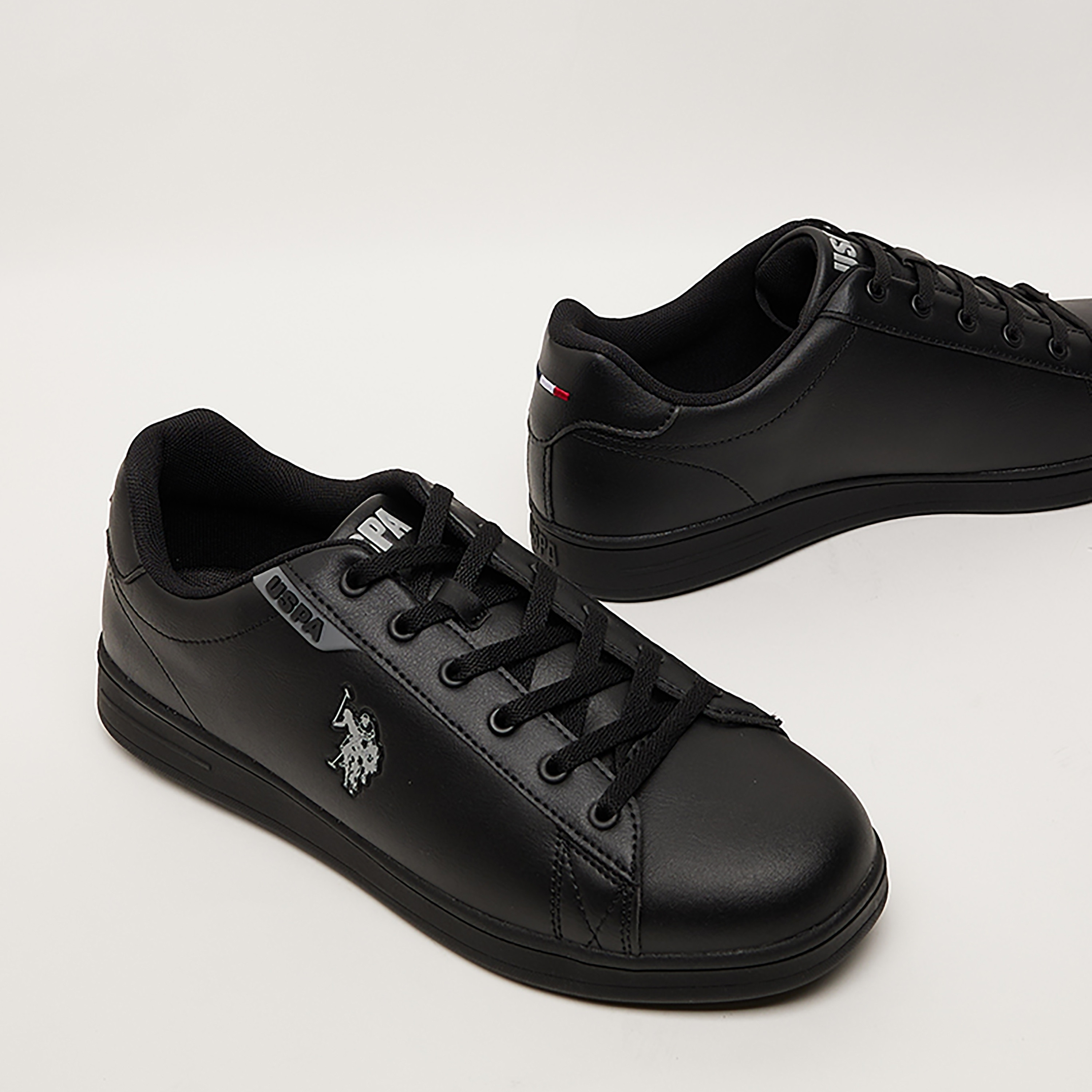 حذاء يو اس بولو اسن الرياضي للرجال برباط عند الكاحل المنخفض | رجال الأعمال-men-shoes-sneakers-image-2