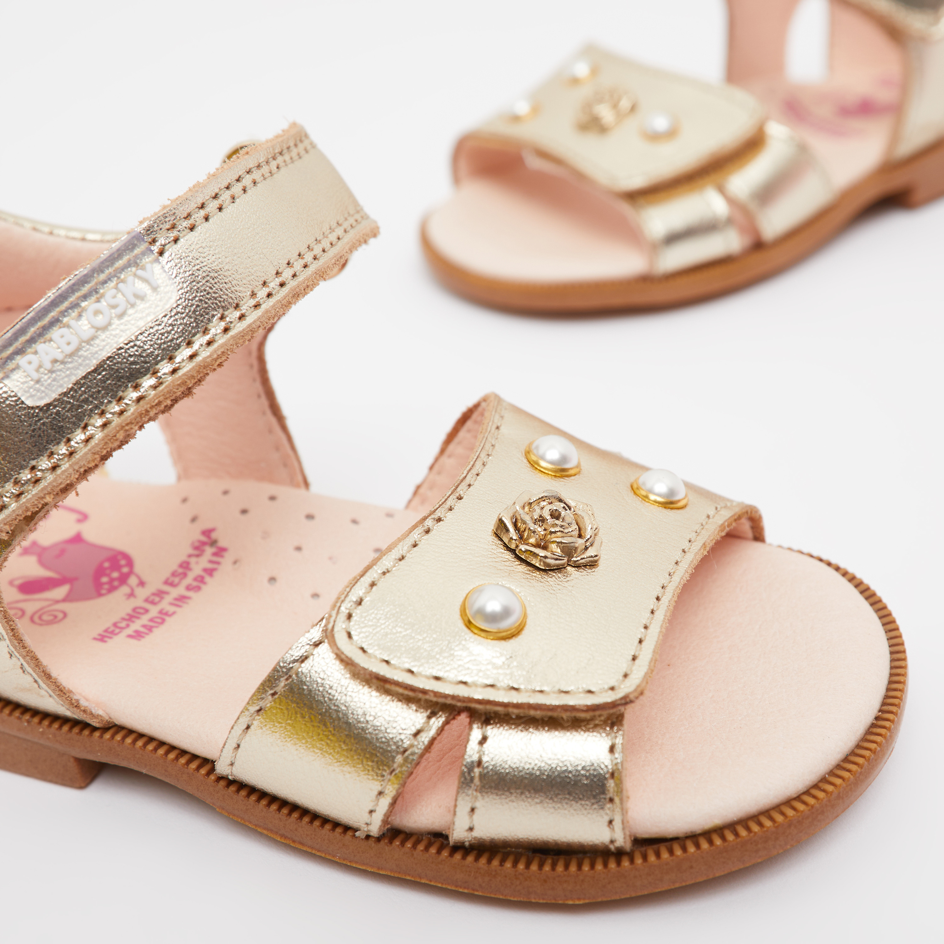صندل مسطح بشريط إغلاق لاصق للبنات من بابلوسكي-girls-shoes-sandals-image-4