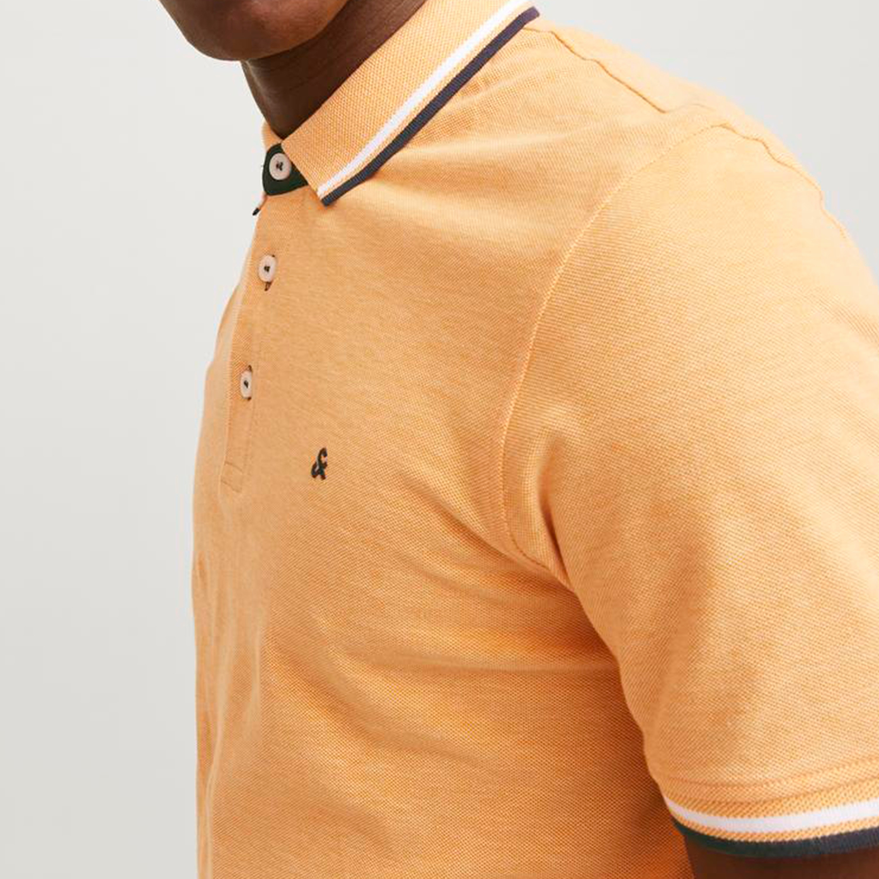 تيشيرت بولو بأكمام قصيرة وياقة سادة من جاك آند جونز-men-clothing-tshirtsandpolos-polos-image-4