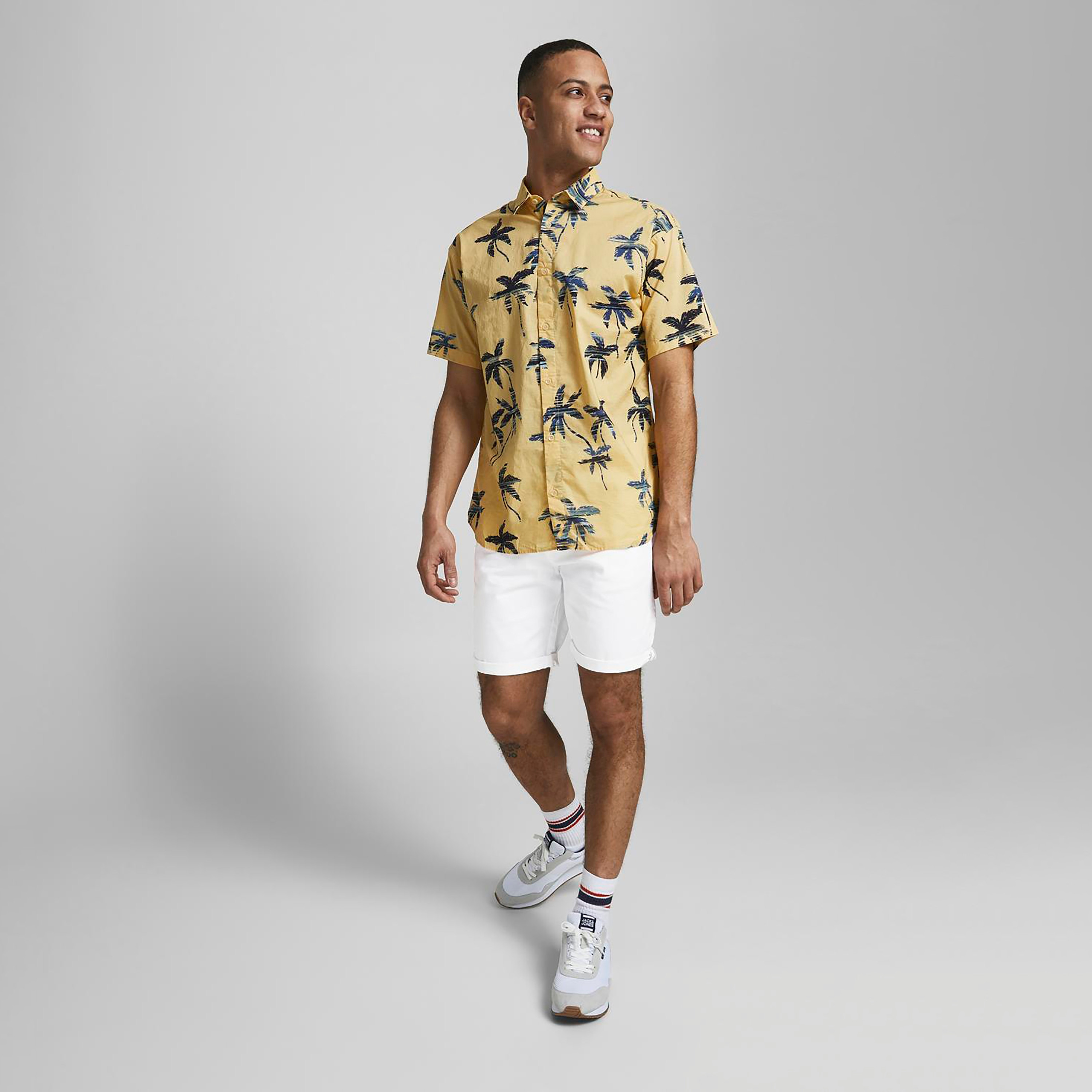 Jack & Jones Plain Mid-Rise Buttoned Chino Shorts-men-clothing-bottoms-shorts-image-15