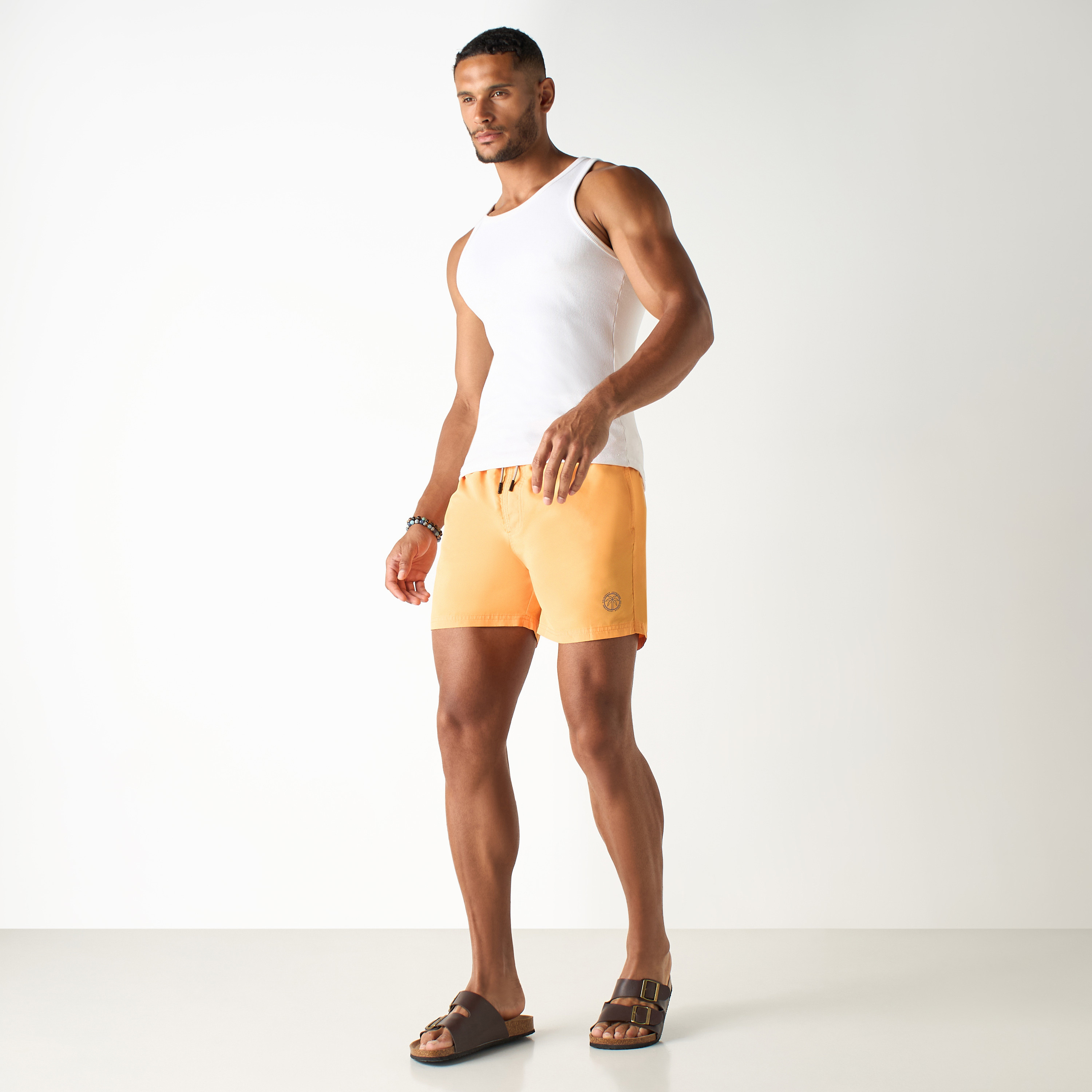 شورت سباحة برباط على الخصر من جاك آند جونز -men-clothing-bottoms-shorts-image-2