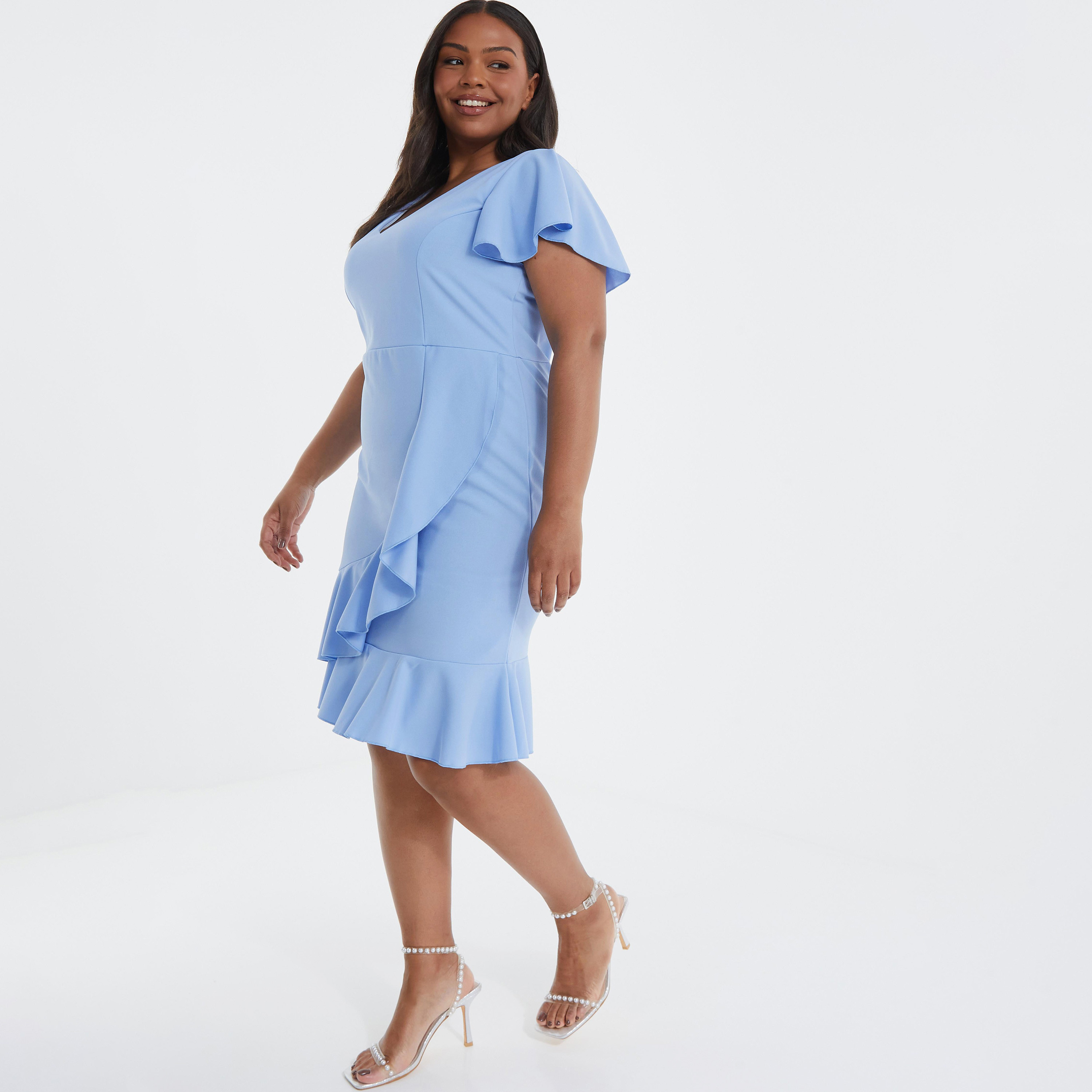 فستان سكيتور بطول الركبة مكشكش ورقبة على شكل حرف V مع زر خلفي للإغلاق من كويز-women-clothing-dresses-image-2