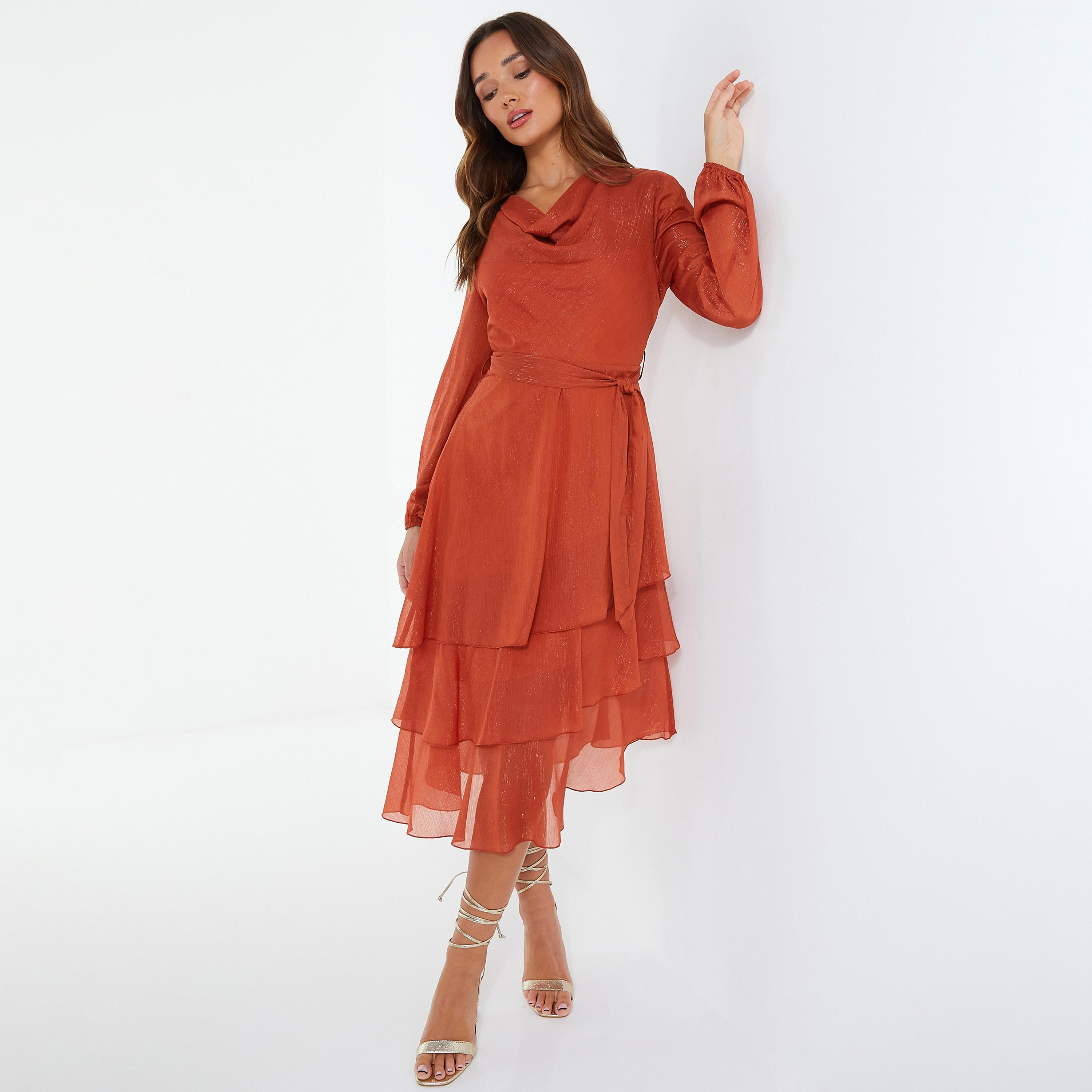 فستان متوسط الطول مربوط بطبقات برقبة متدلية سادة مع رباط من كويز-women-clothing-dresses-image-1