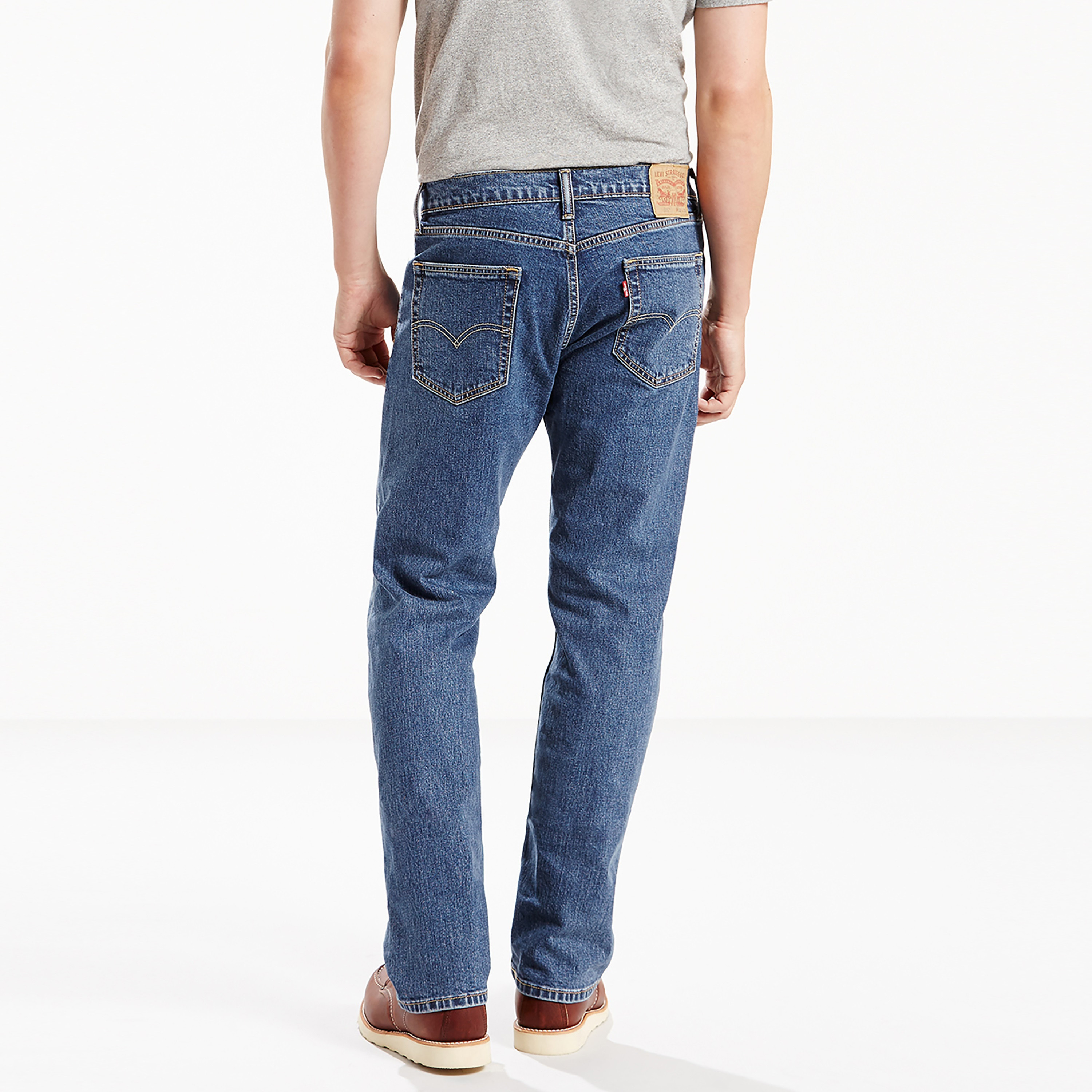 بنطال جينز ليفايس 505 بلون أزرق متوسط الارتفاع بقصة عادية-men-clothing-bottoms-jeans-image-3