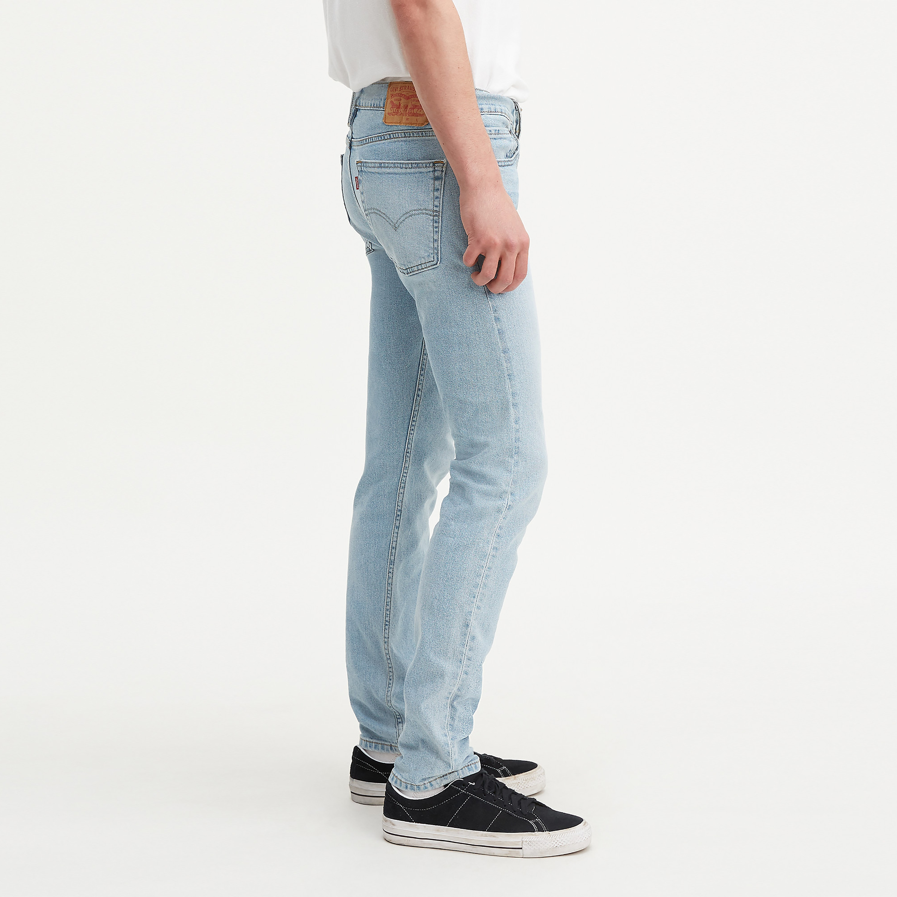 بنطال جينز ليفايس 510 بلون أزرق متوسط الارتفاع بقصة ضيقة-men-clothing-bottoms-jeans-image-2