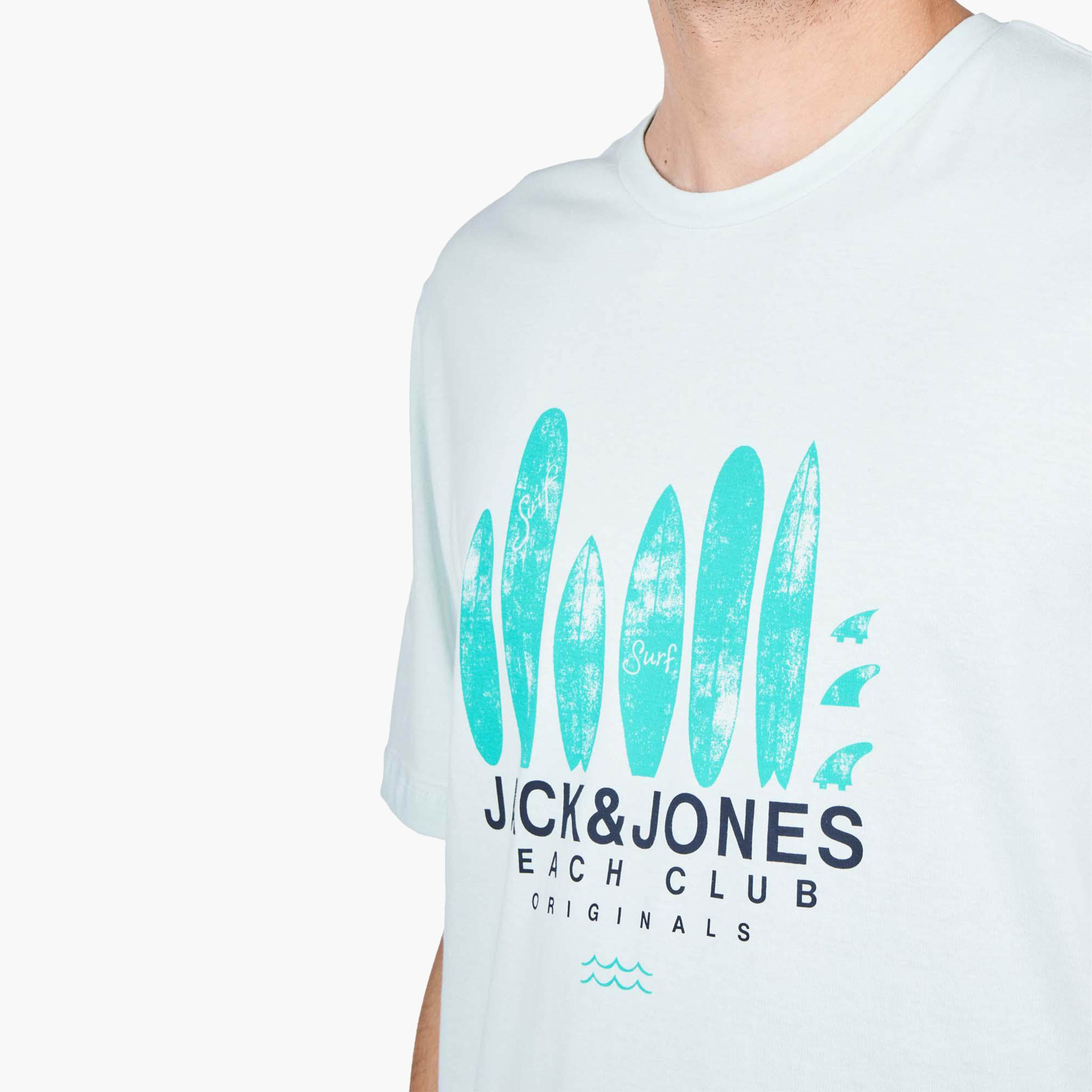 تي شرت برقبة مستديرة واكمام قصيرة بطبعة لوجو جاك اند جانز-men-clothing-tshirtsandpolos-tshirts-image-2