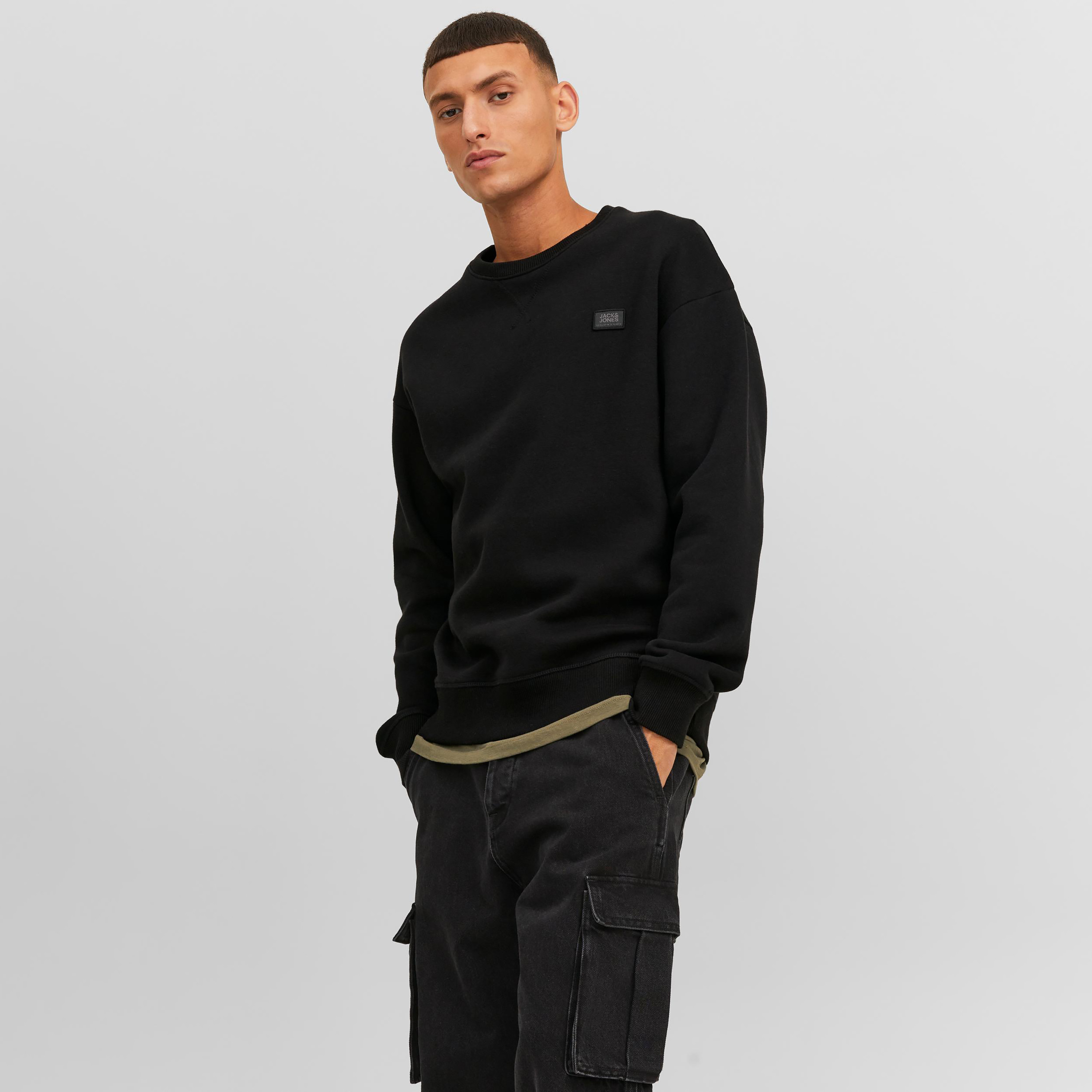 Jack & Jones Logo Crew Neck Sweatshirt-men-winterwear-hoodiesandsweatshirts-image-1