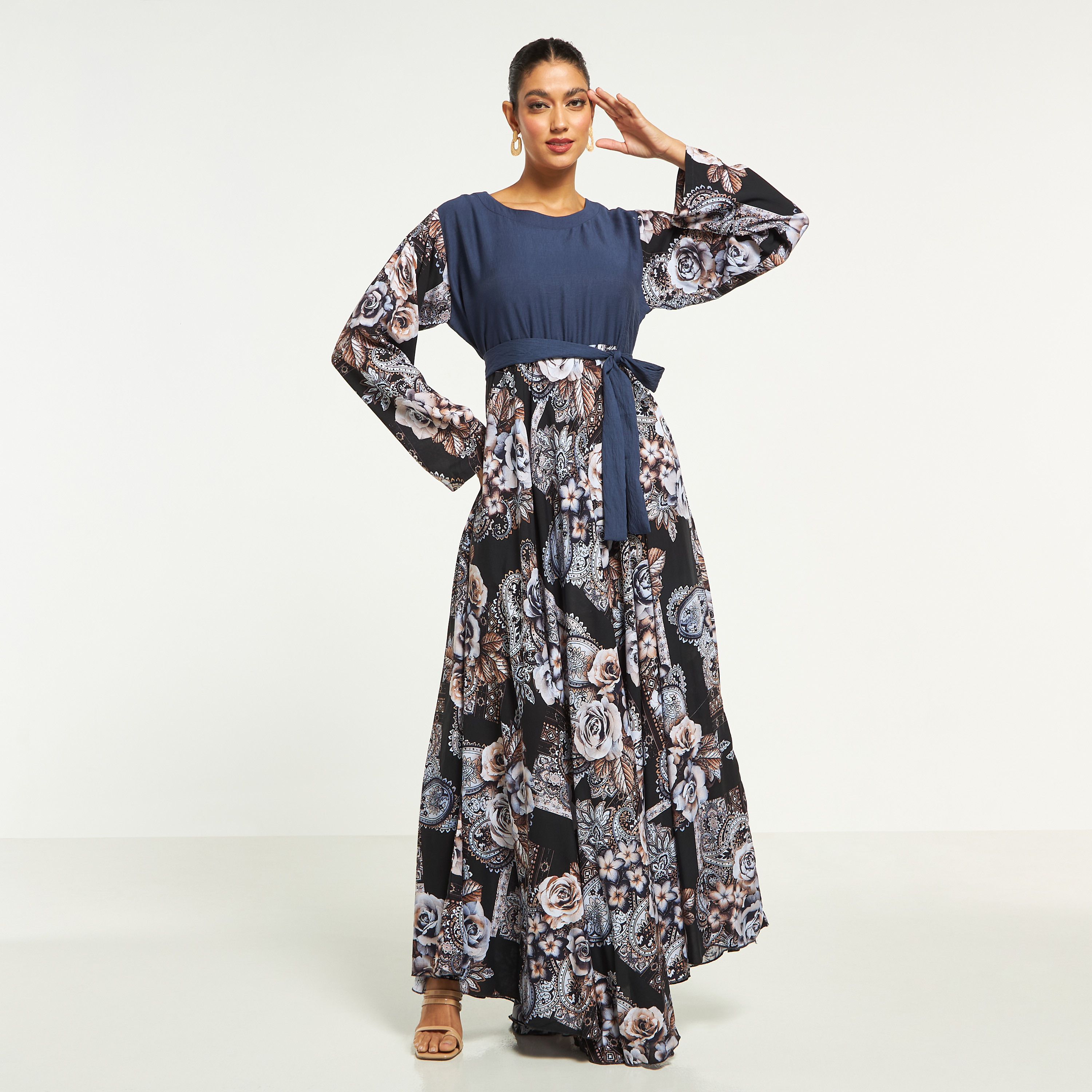 Malikah Floral Print Jalabiya with Tie-Up Belt-women-arabicclothing-jalabiyas-image-4