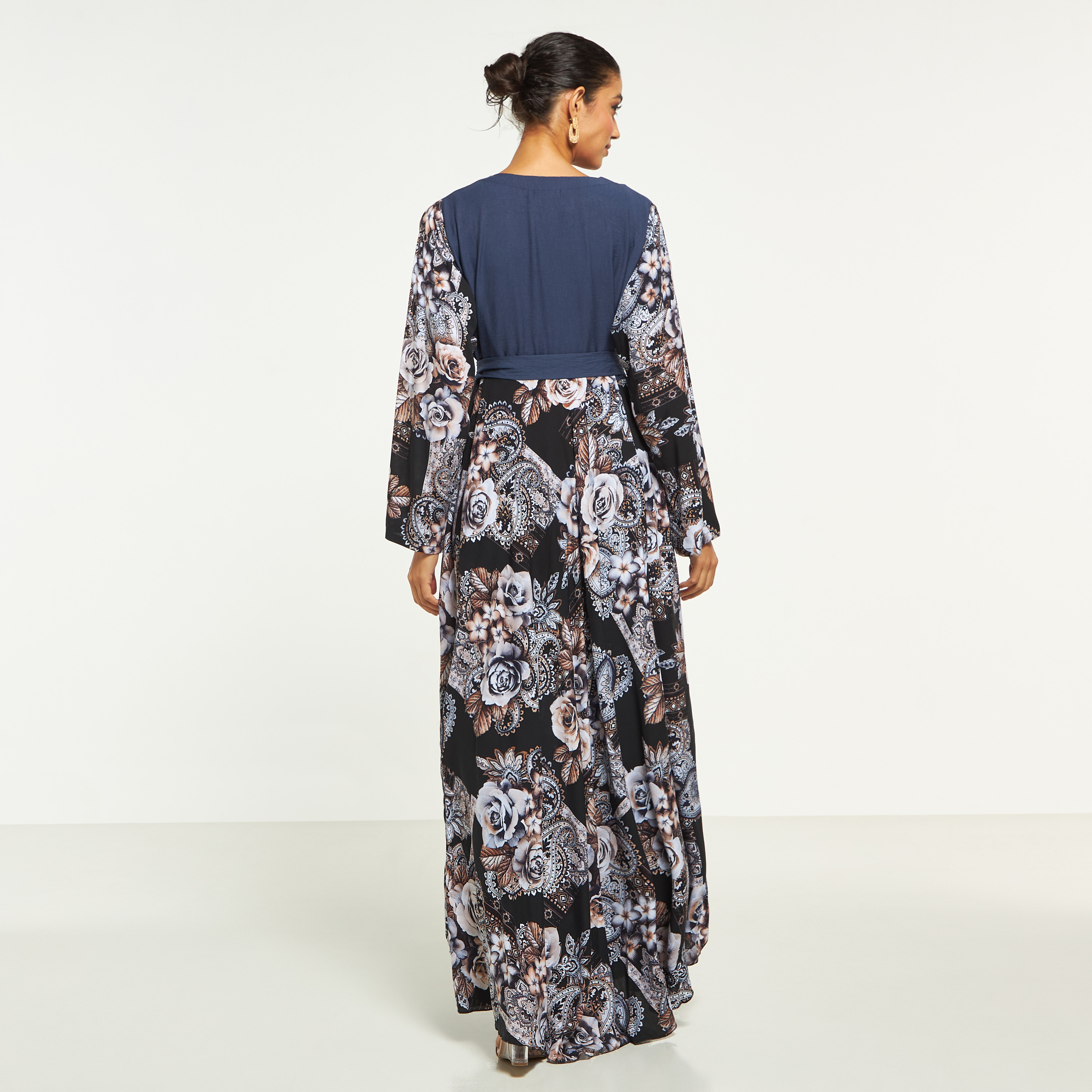 Malikah Floral Print Jalabiya with Tie-Up Belt-women-arabicclothing-jalabiyas-image-5