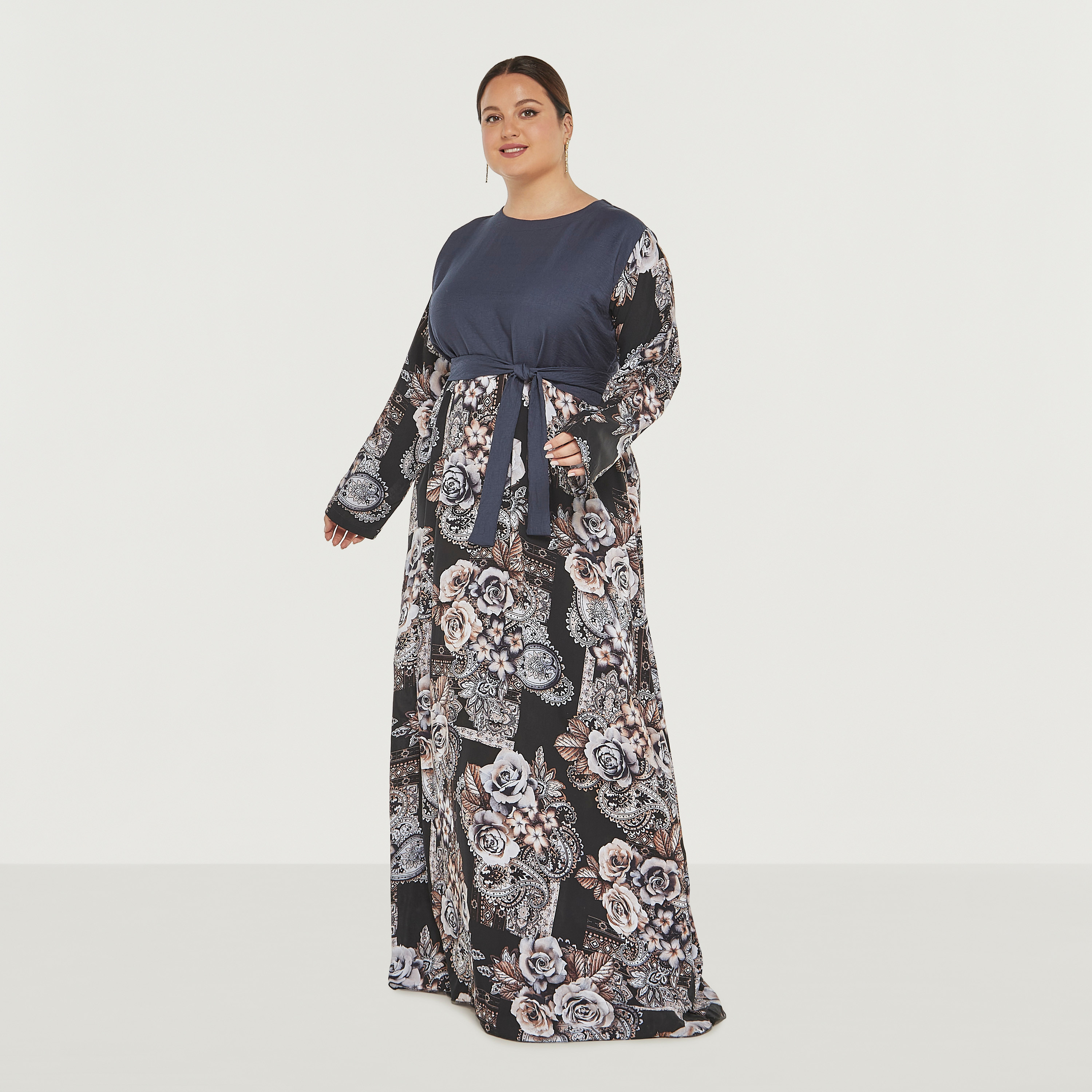 Malikah All-Over Floral Print Jalabiya with Tie-Ups-women-arabicclothing-jalabiyas-image-1