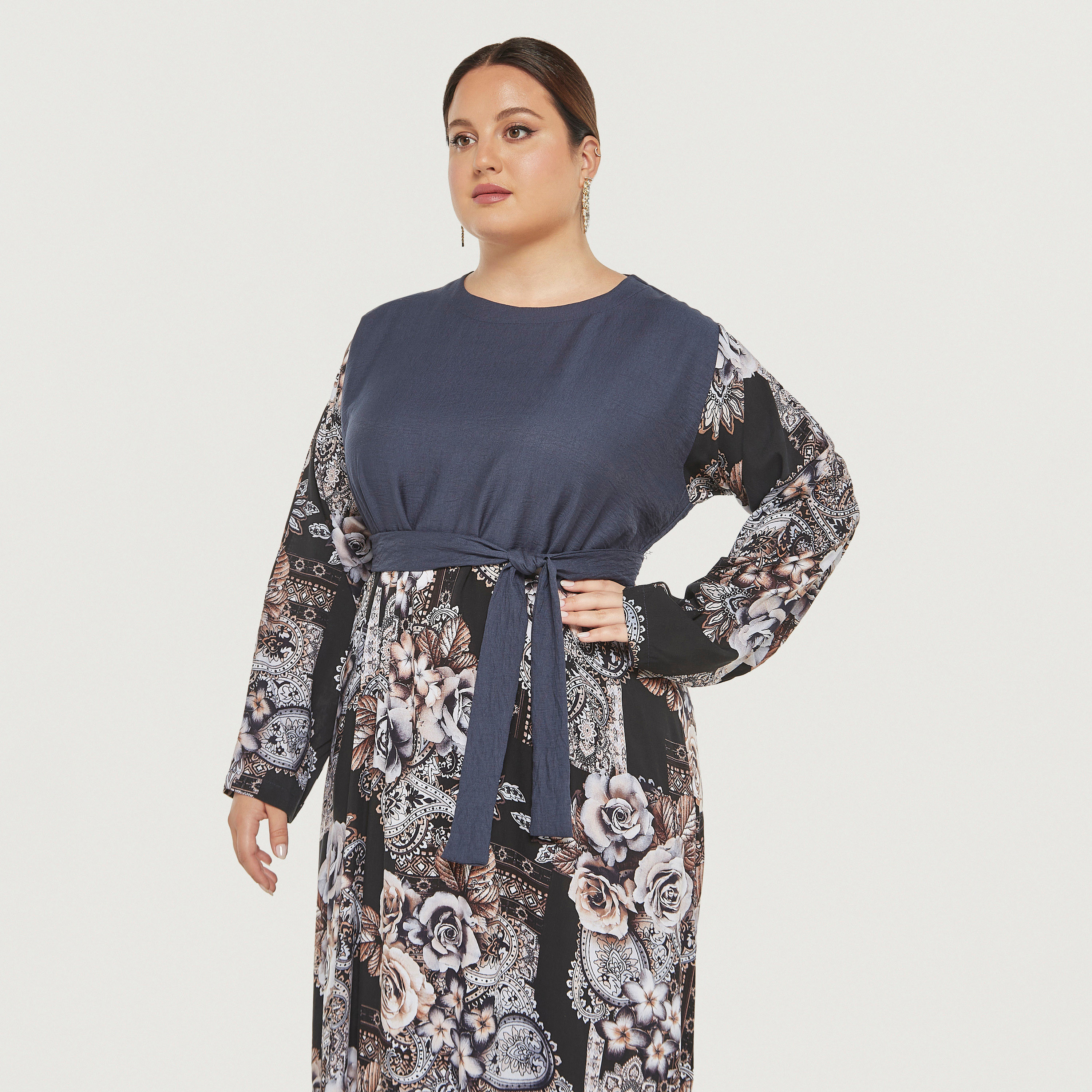 Malikah All-Over Floral Print Jalabiya with Tie-Ups-women-arabicclothing-jalabiyas-image-2