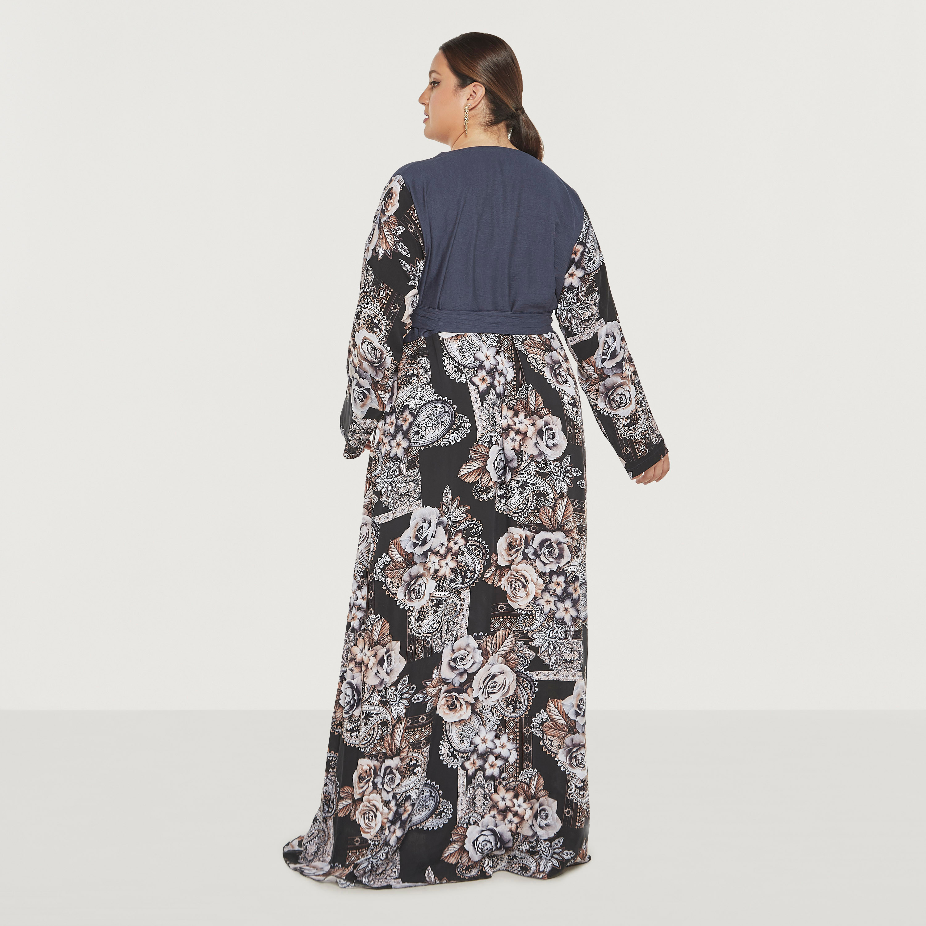 Malikah All-Over Floral Print Jalabiya with Tie-Ups-women-arabicclothing-jalabiyas-image-5